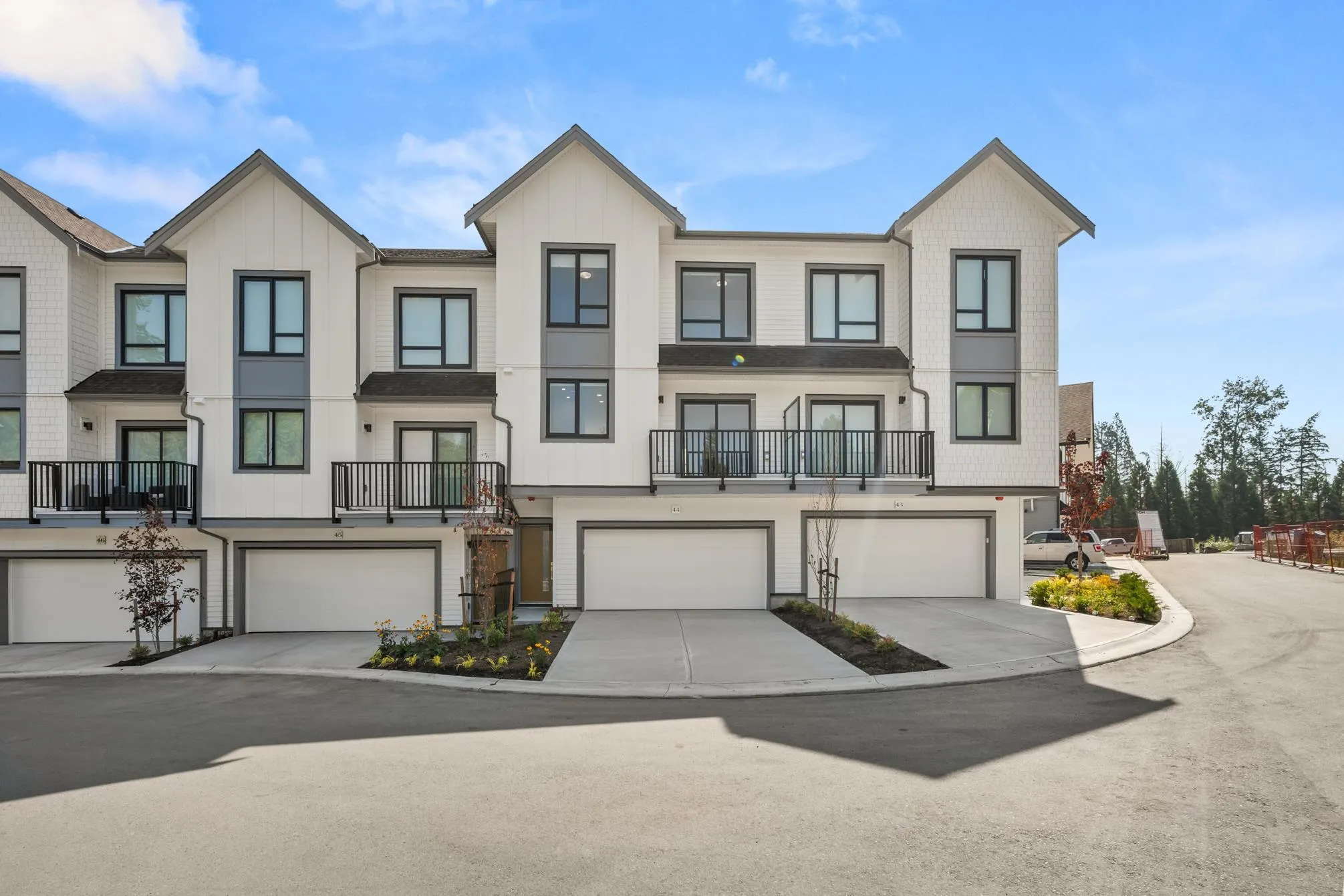 16487 89 Ave #75