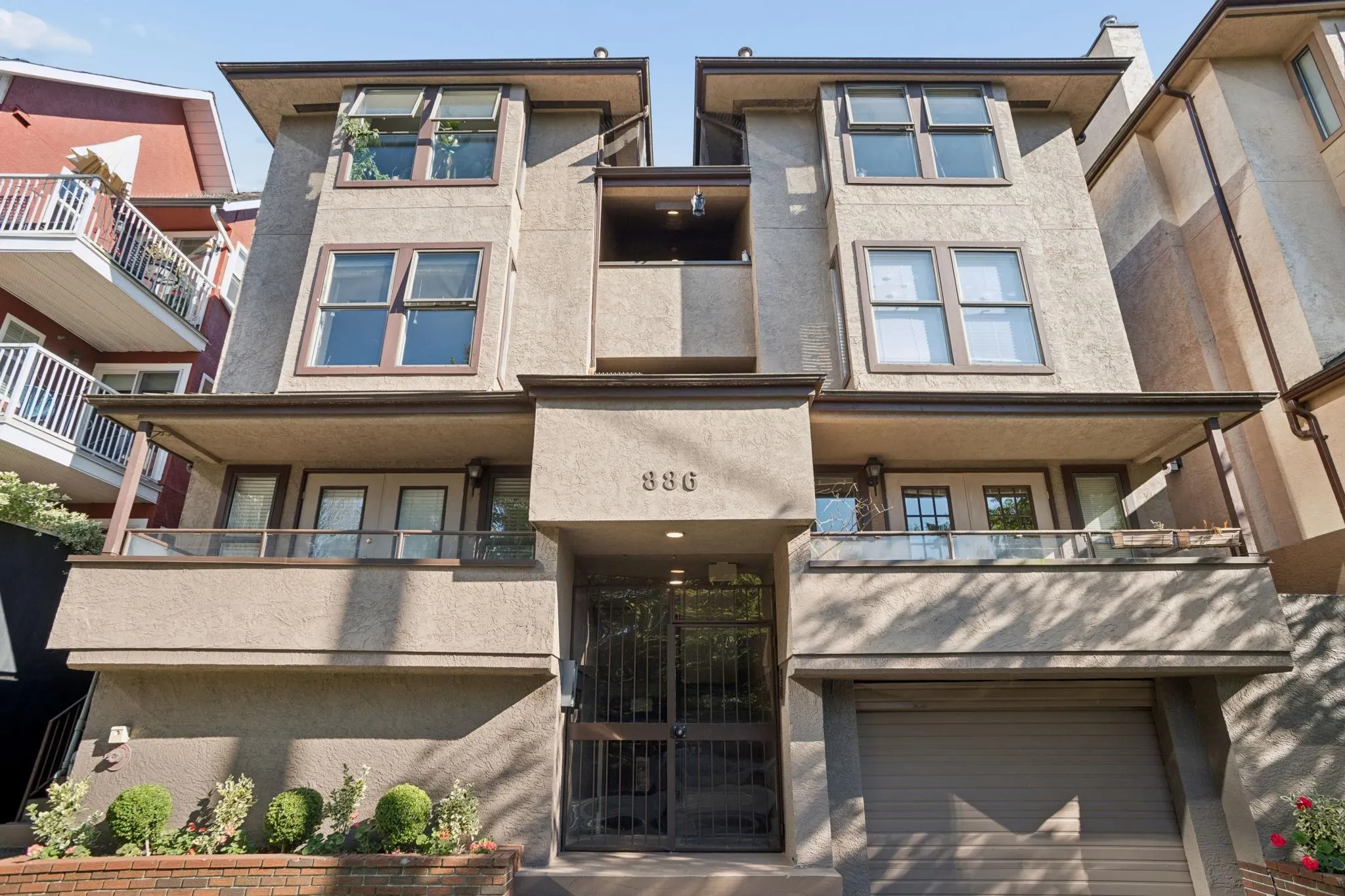 886 Broughton Street #3