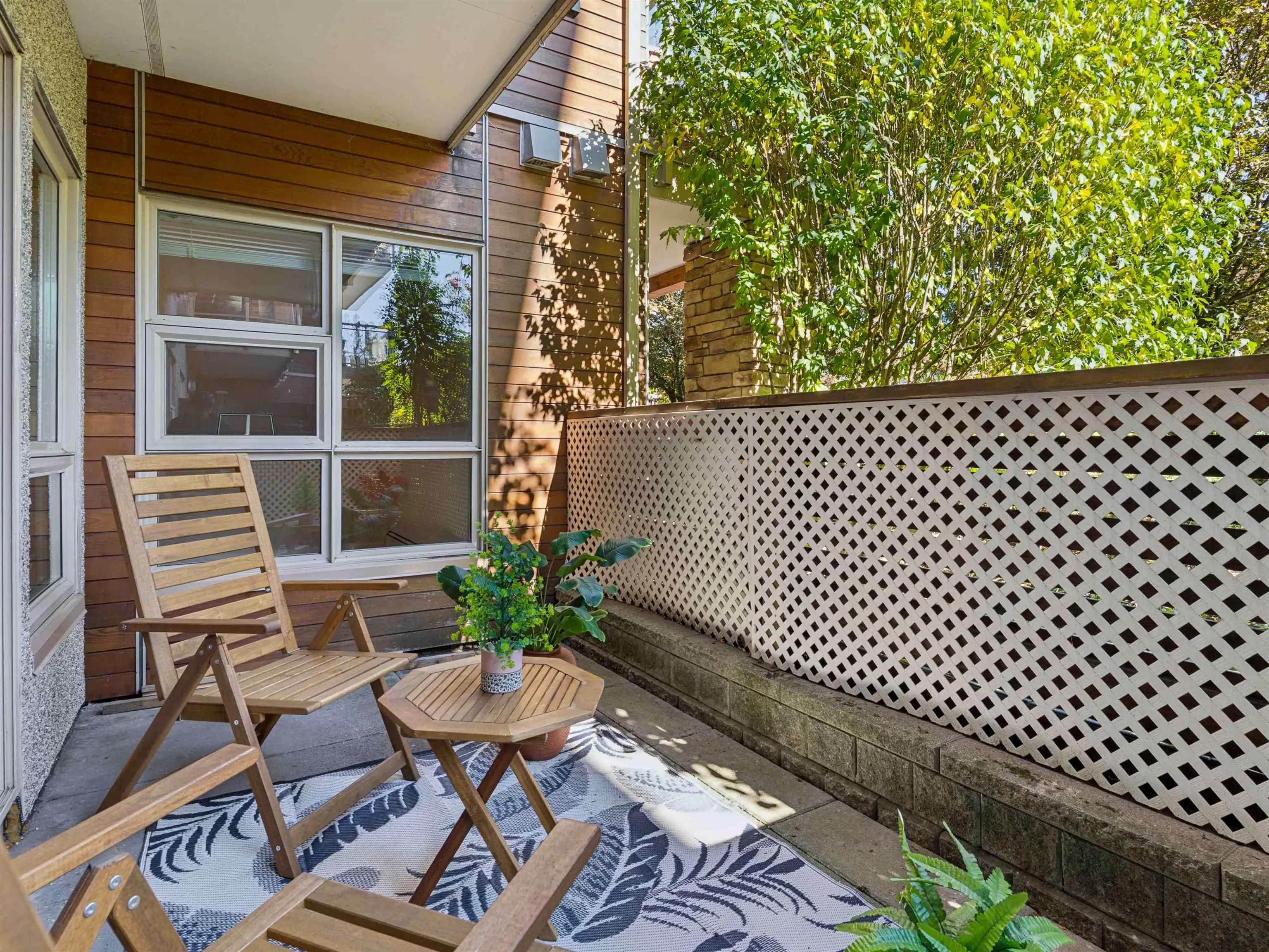 1033 St. Georges Avenue #109