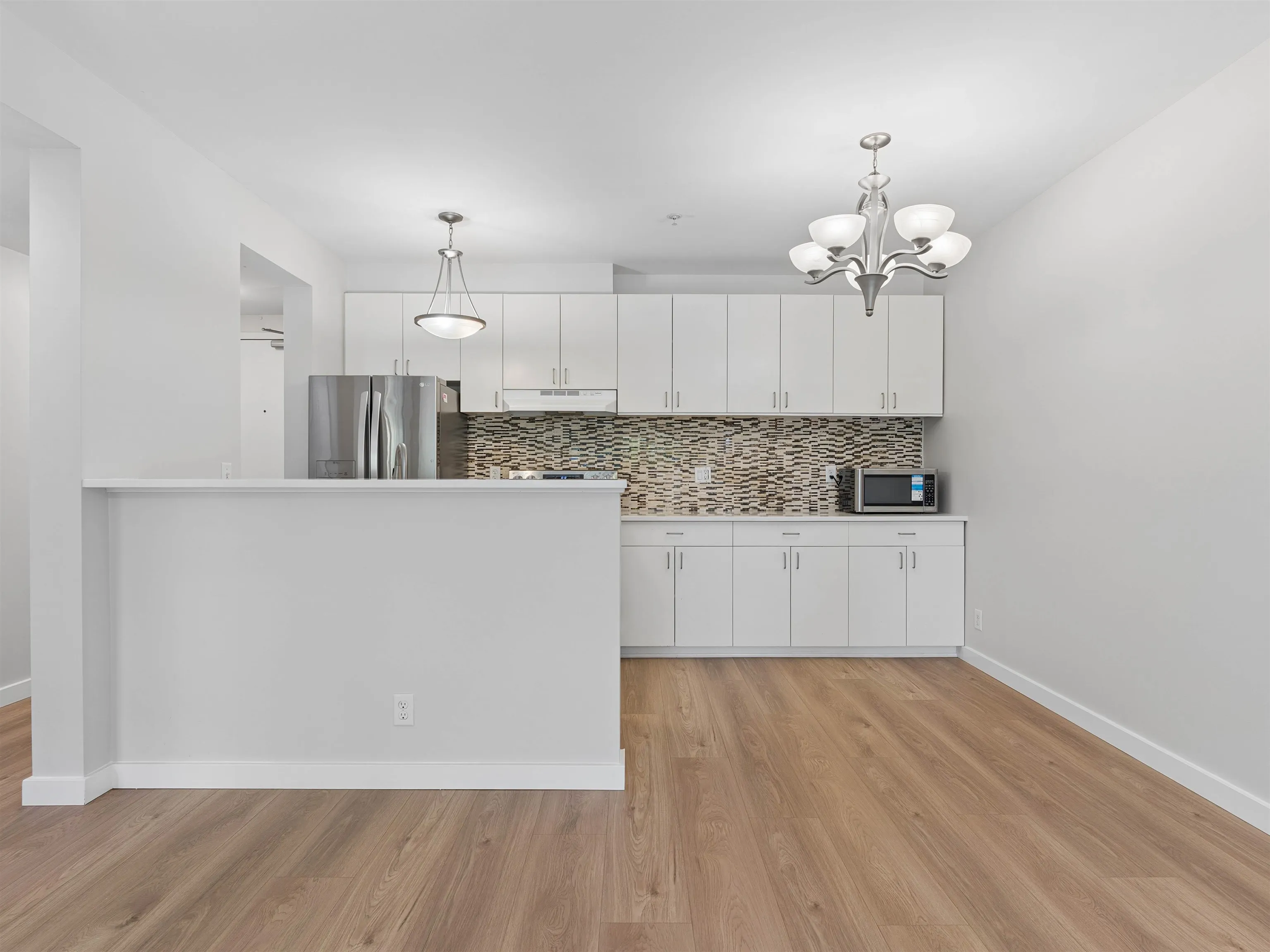 1033 St. Georges Avenue #109