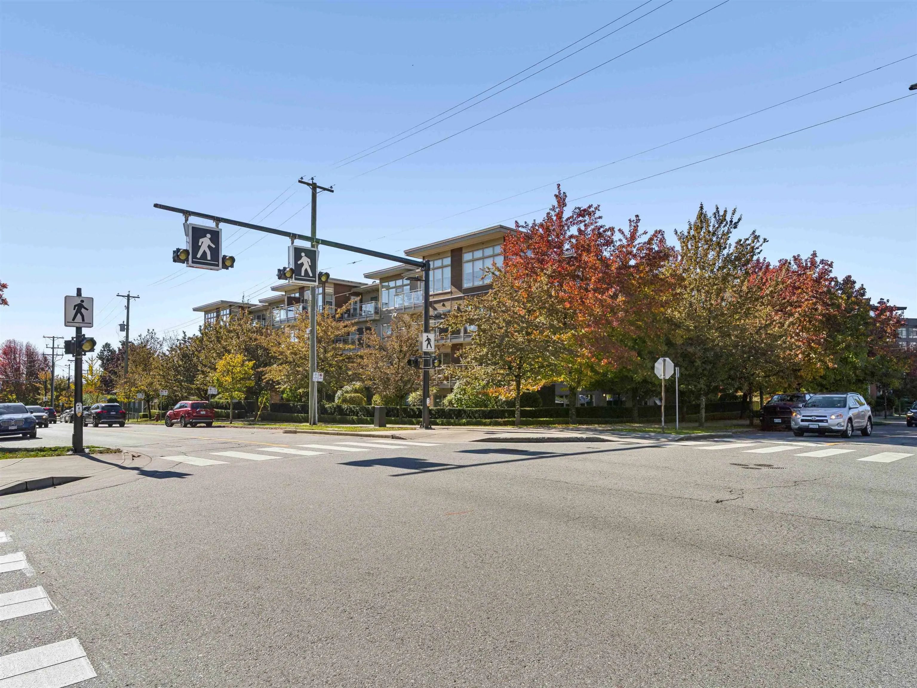 1033 St. Georges Avenue #109