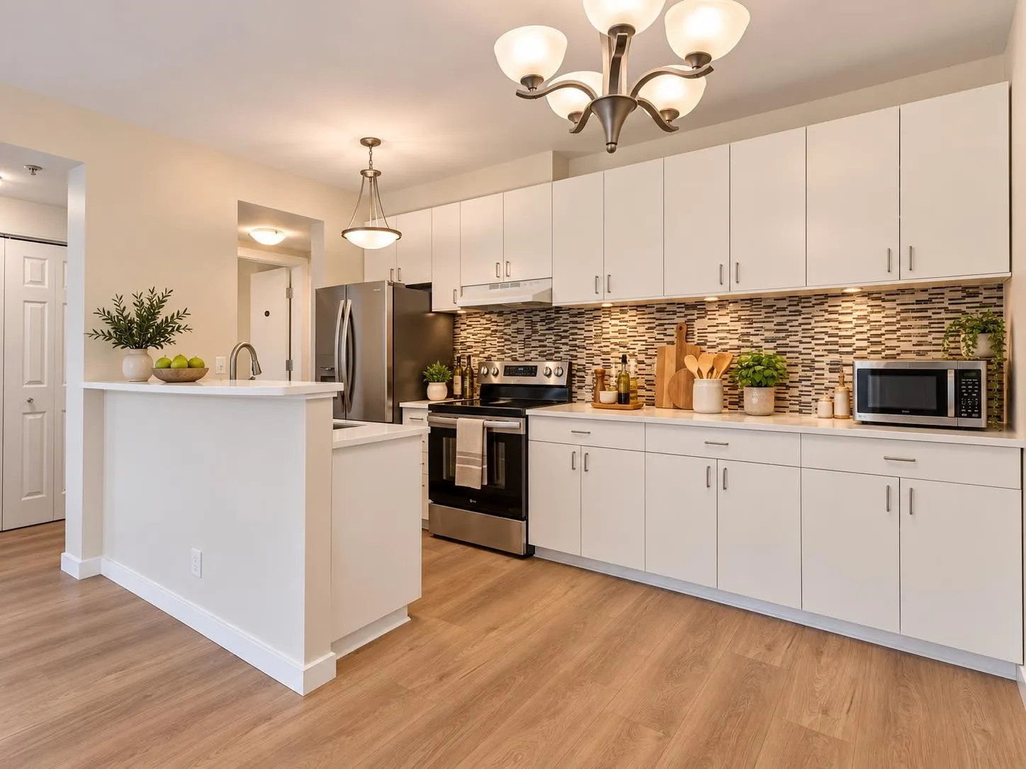 1033 St. Georges Avenue #109