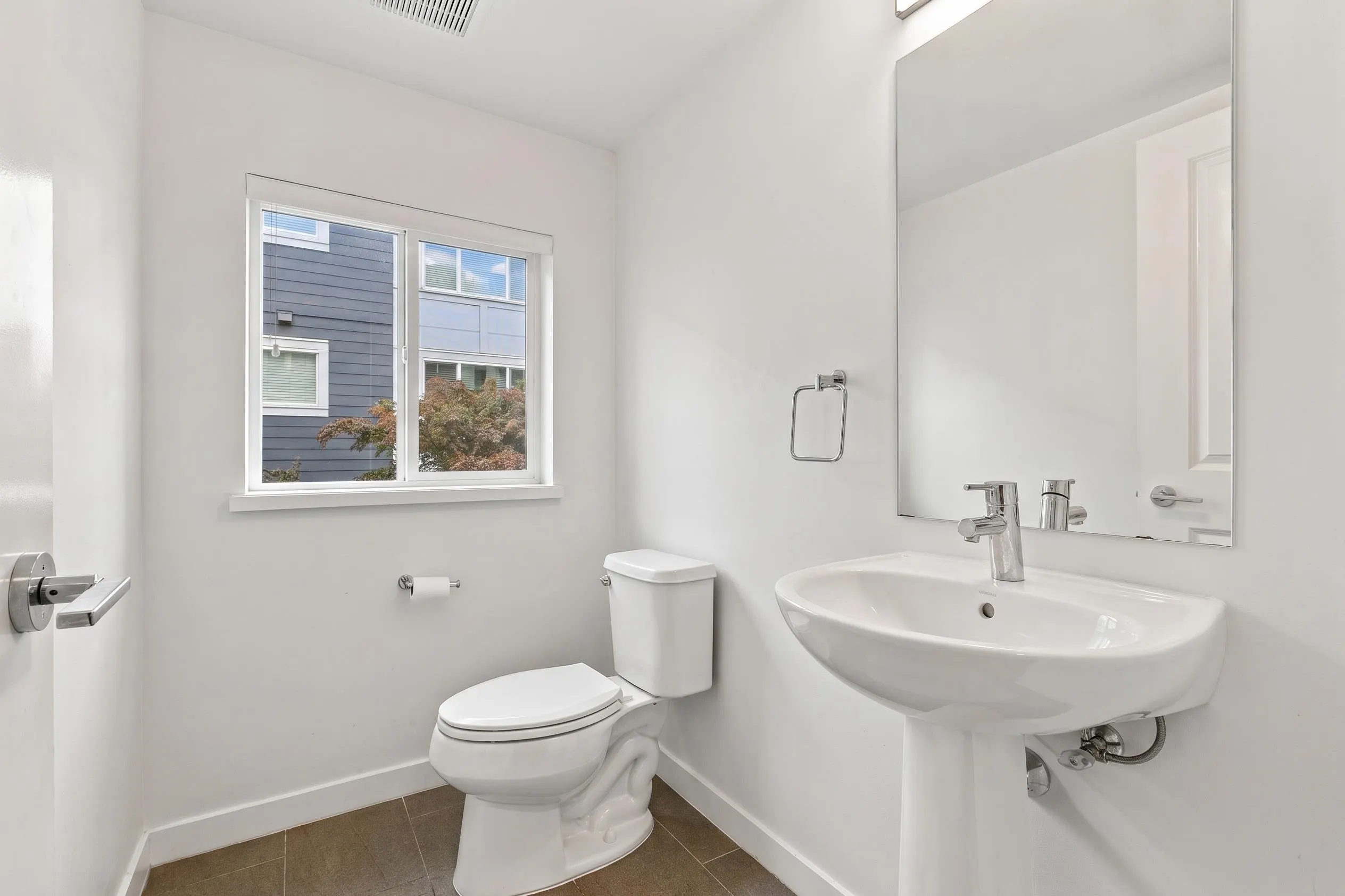 15230 Guildford Drive #128