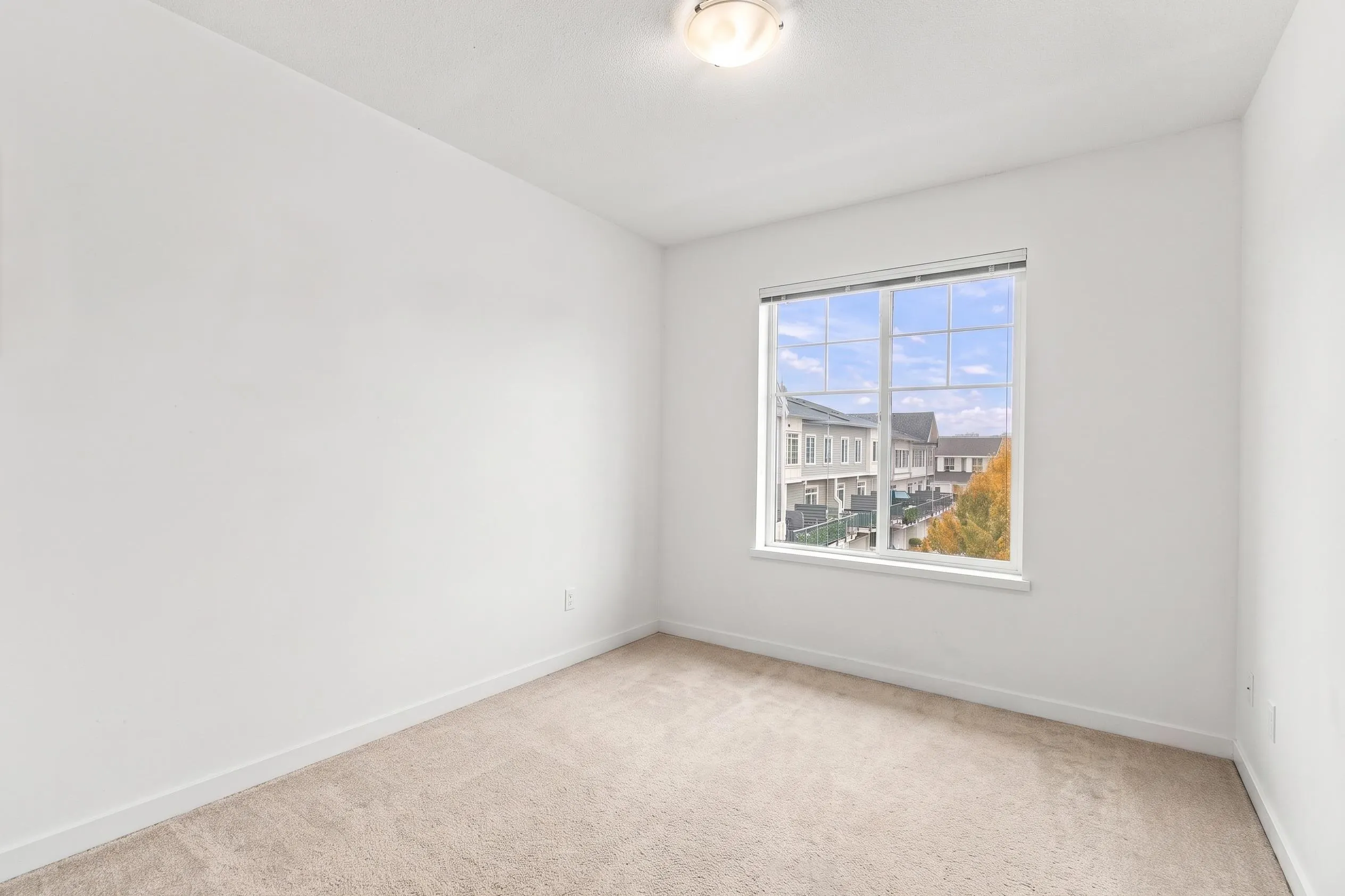 15230 Guildford Drive #128