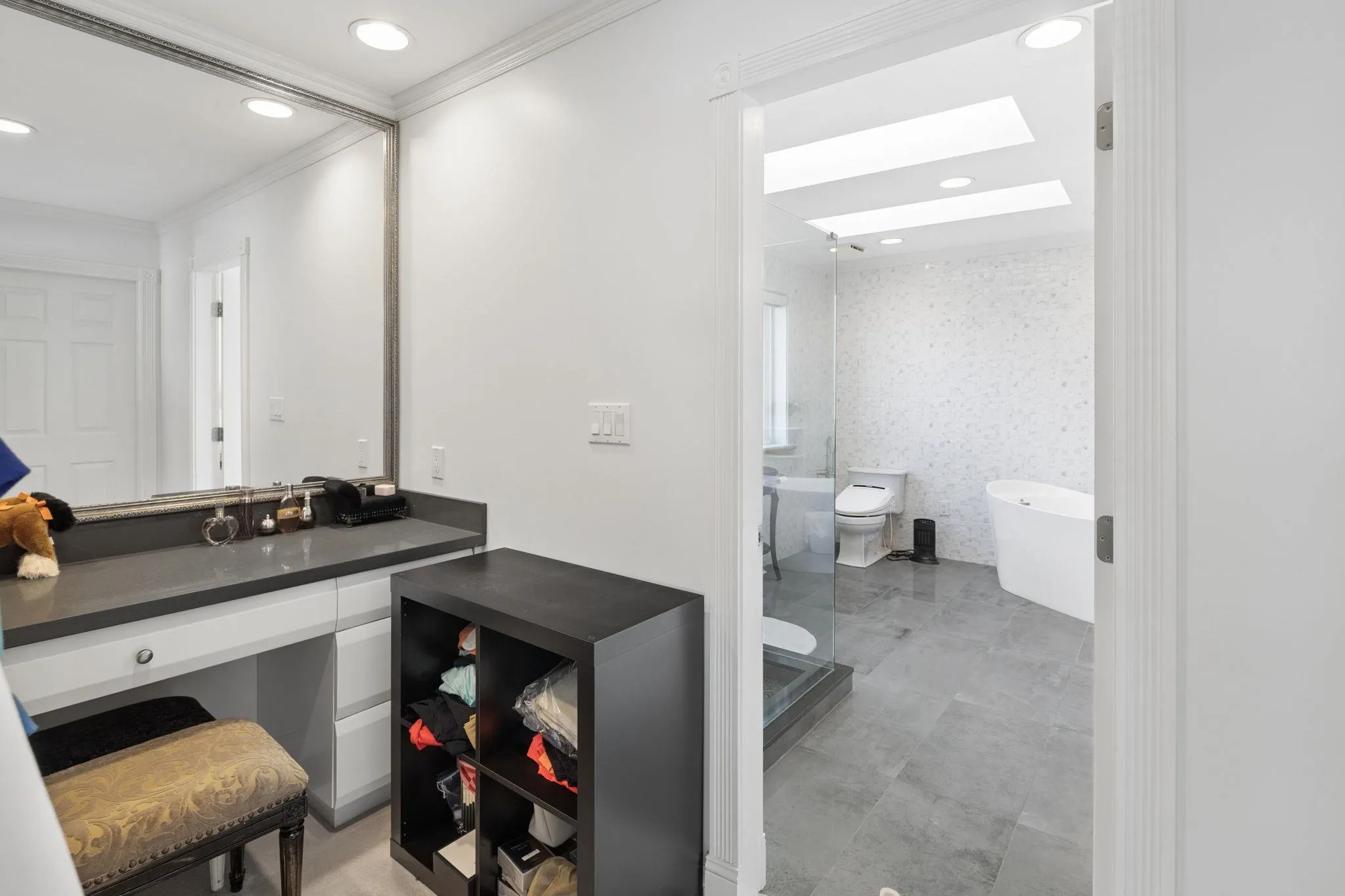 4511 Pendlebury Road
