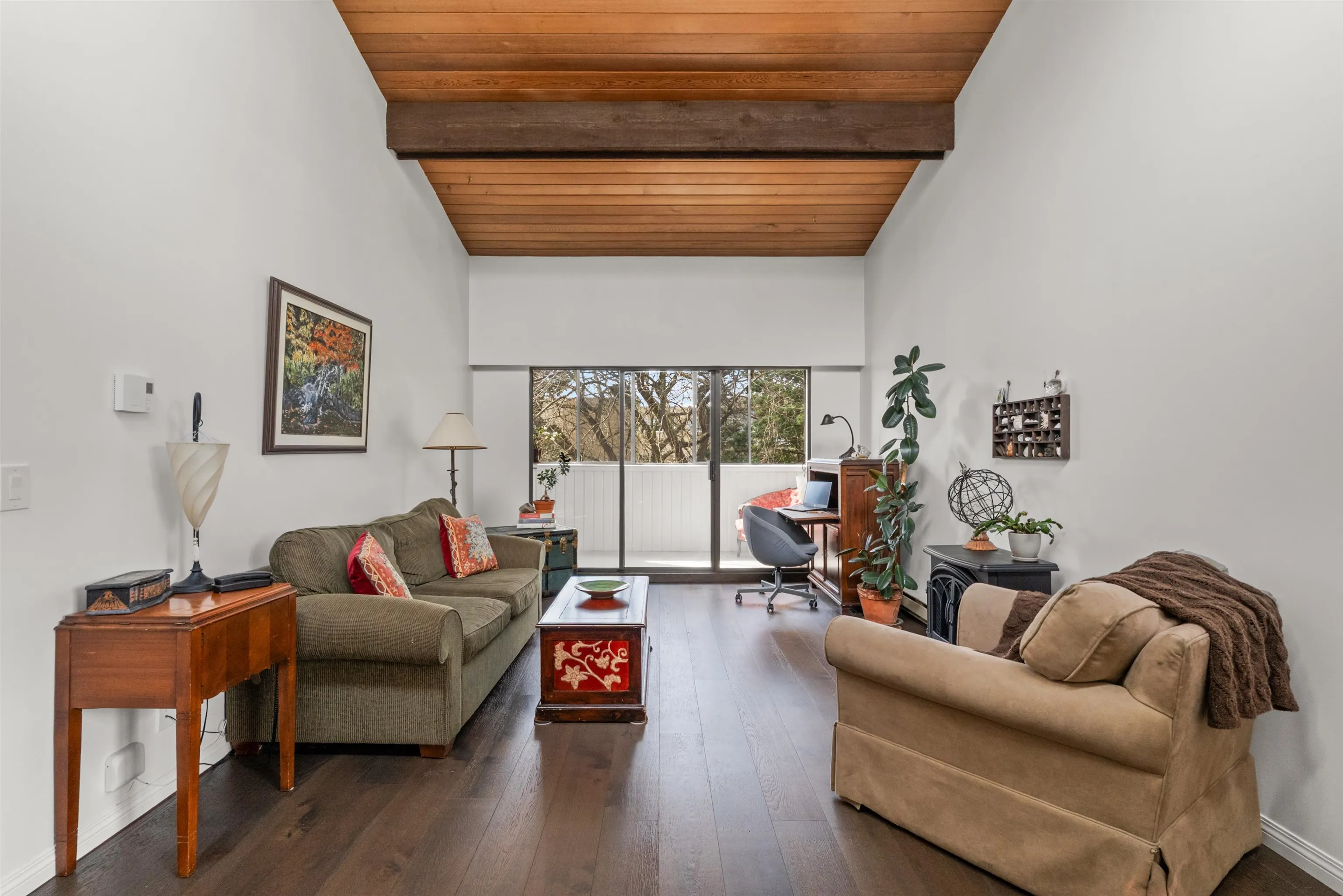 5553 16 Avenue #301