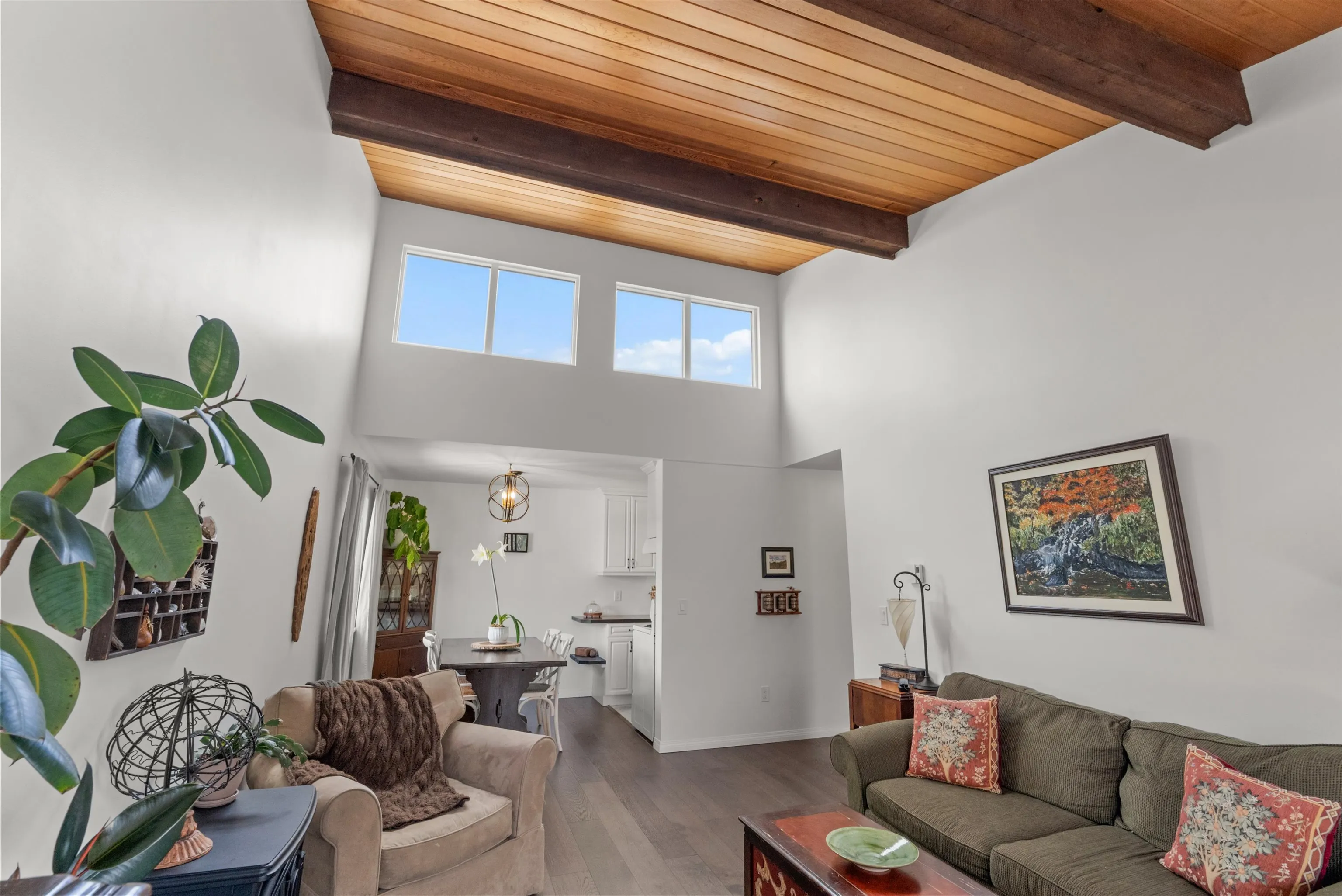 5553 16 Avenue #301