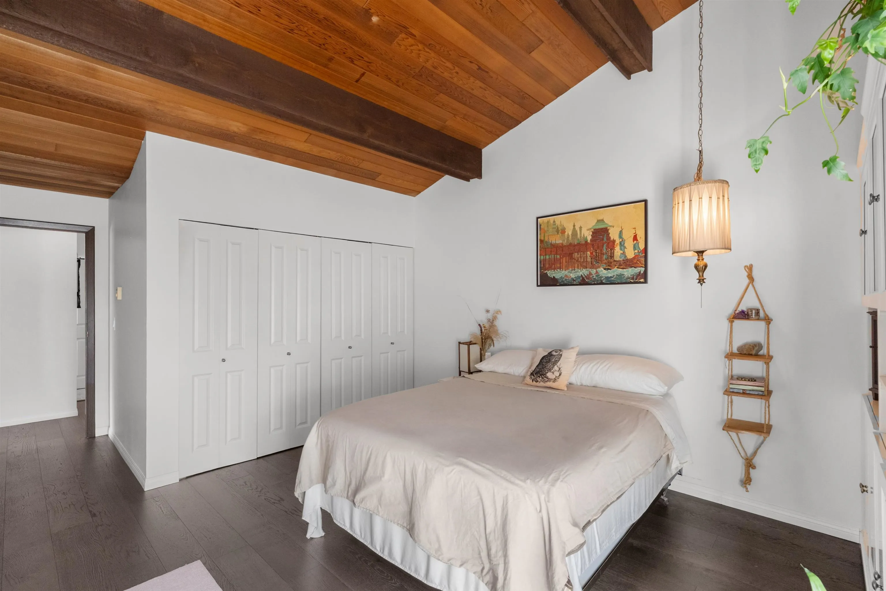 5553 16 Avenue #301