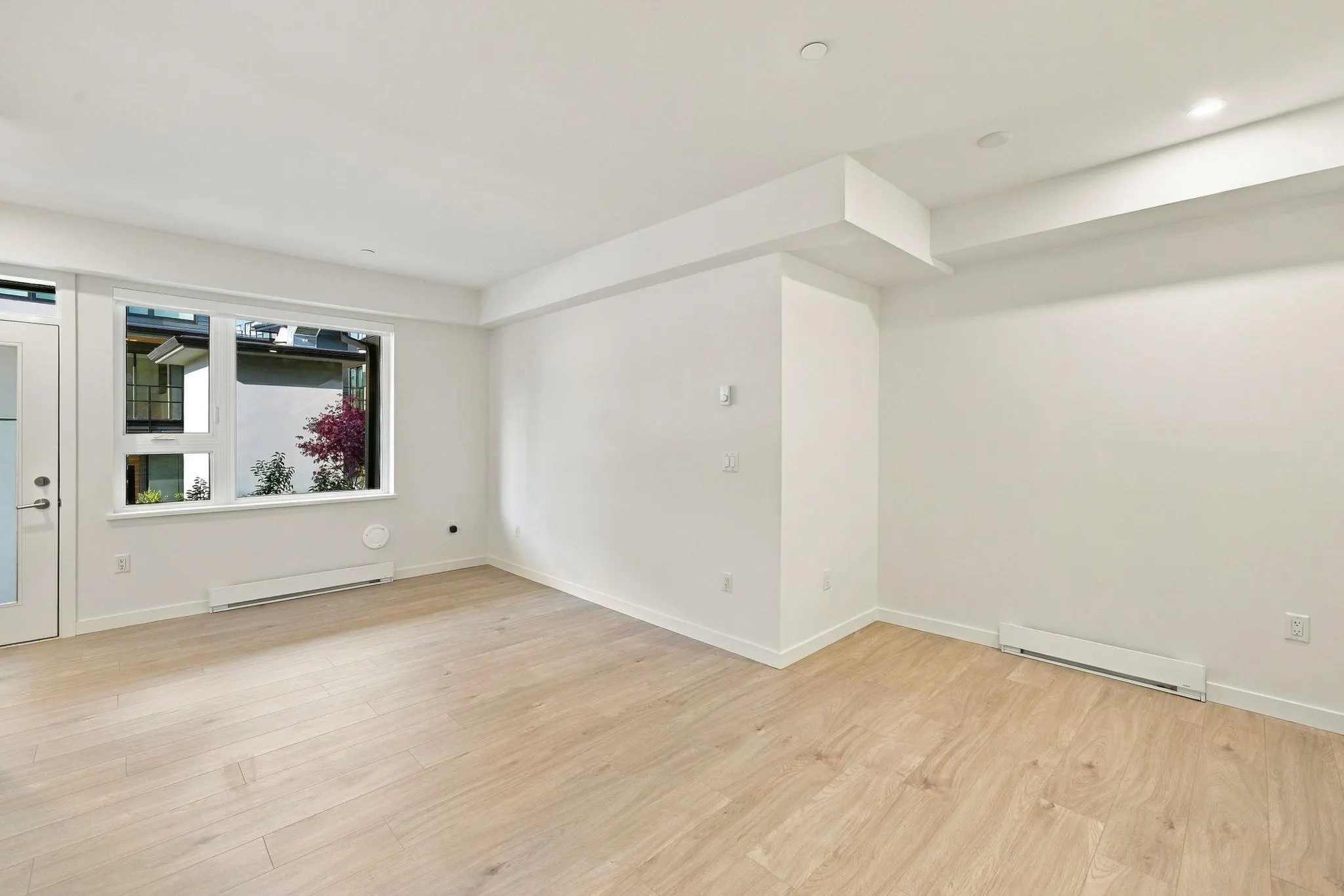 950 Lytton Street #111
