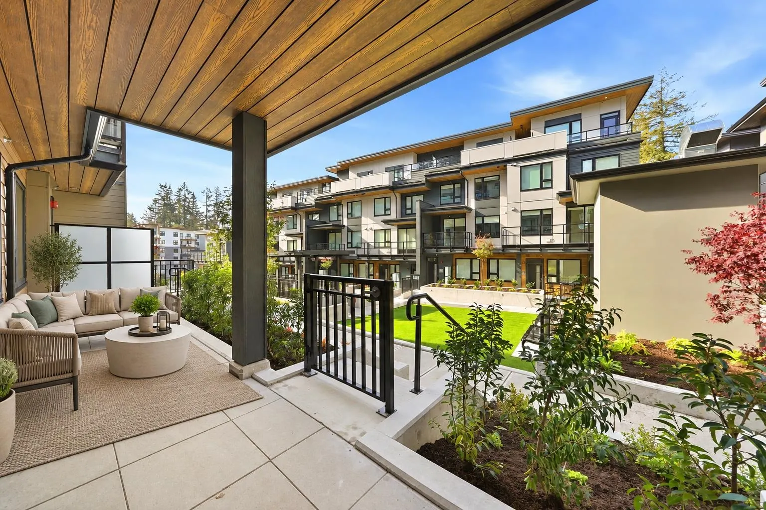 950 Lytton Street #111