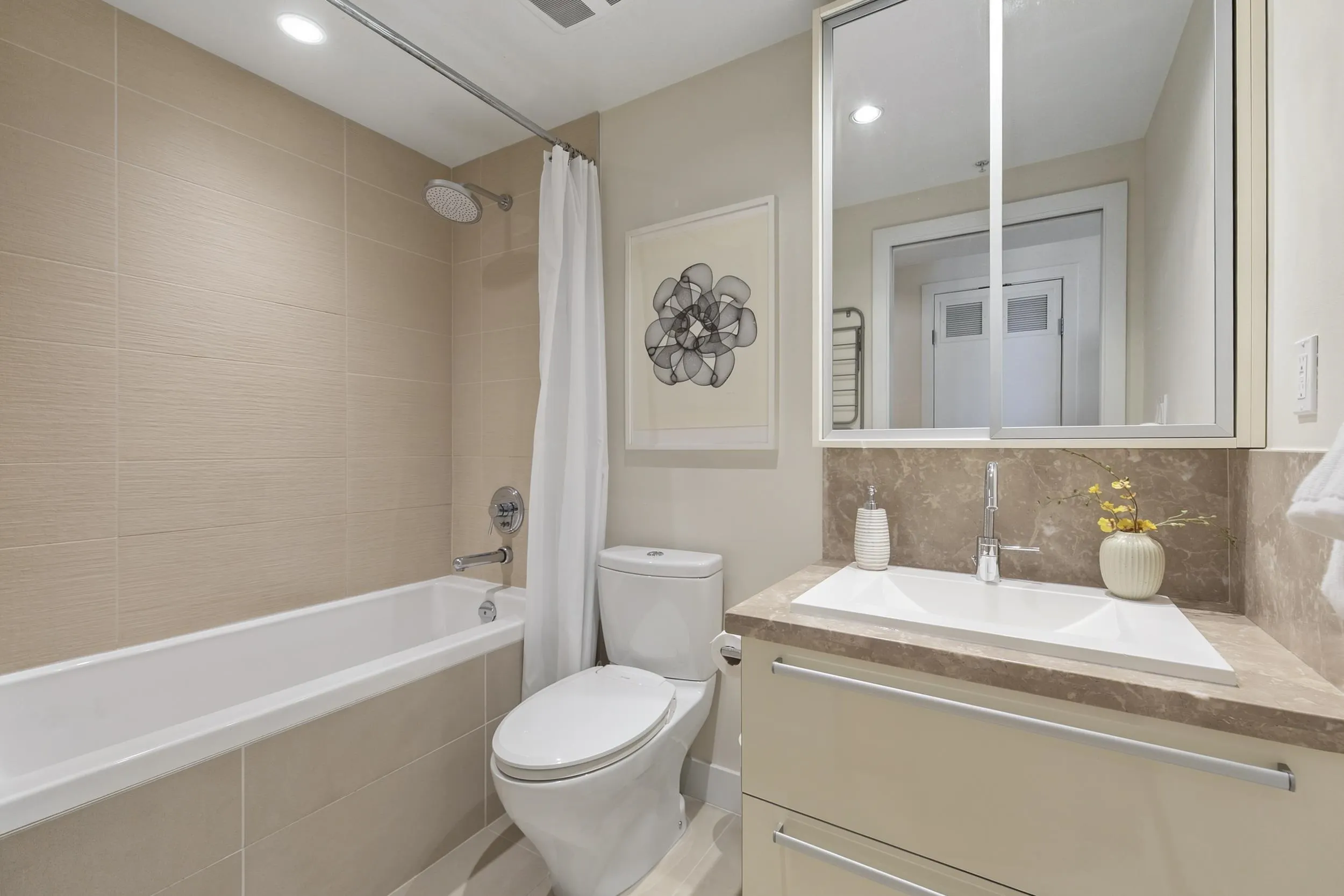 288 W 1st Avenue #507