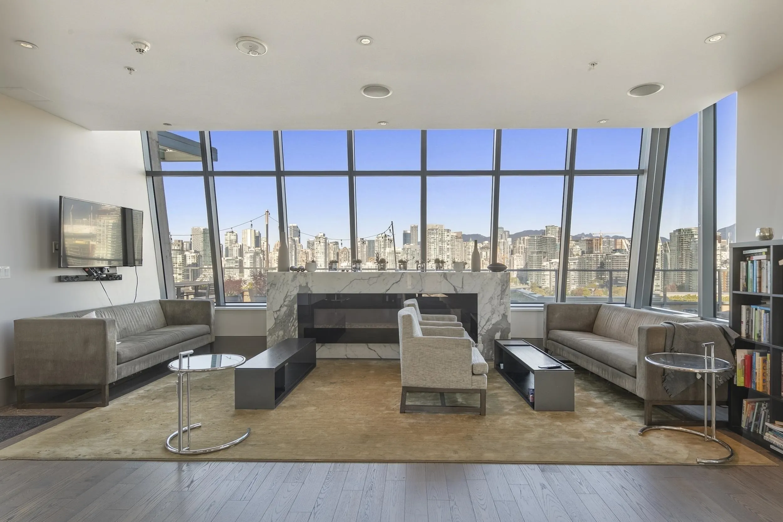 288 W 1st Avenue #507