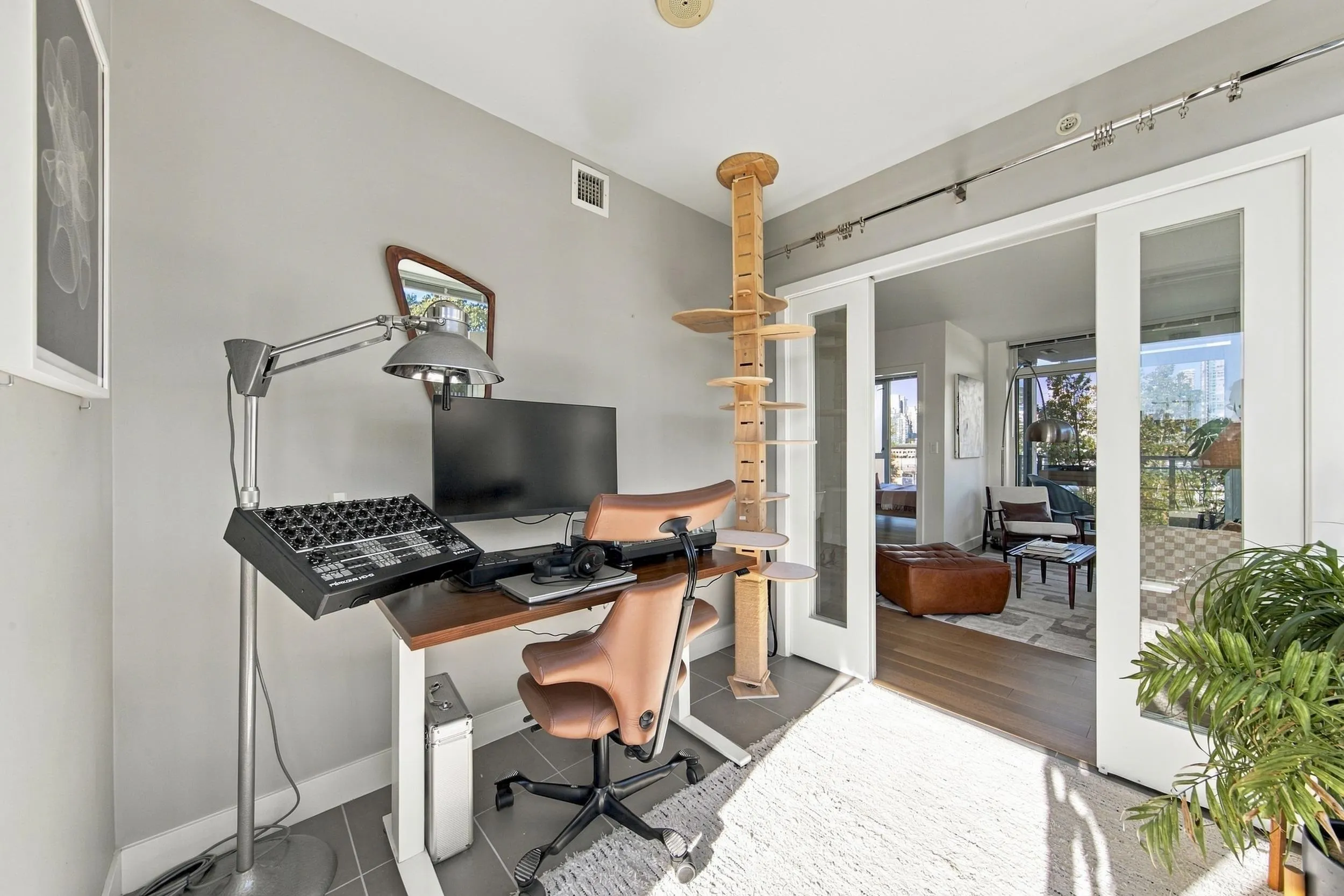 288 W 1st Avenue #507