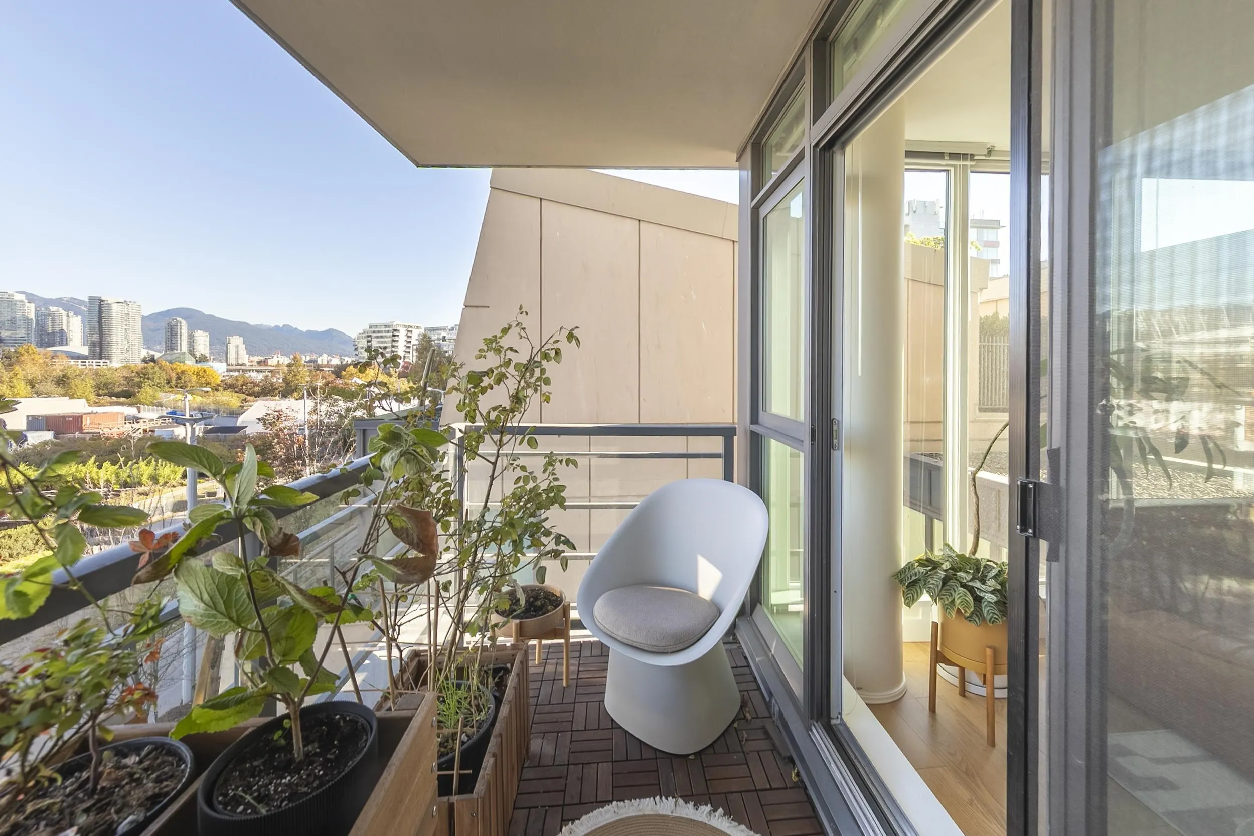 288 W 1st Avenue #507