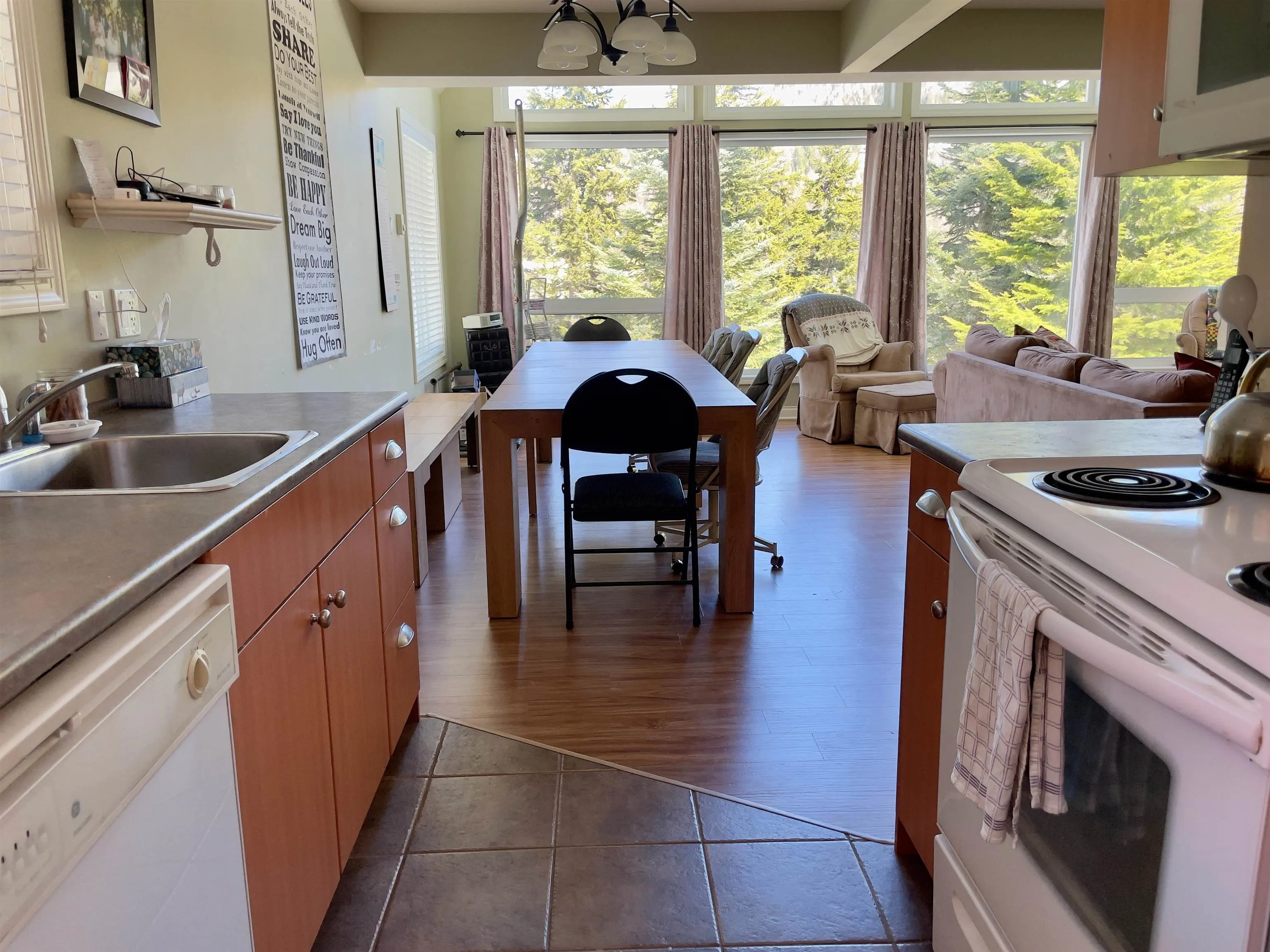 20817 Sakwi Creek Road