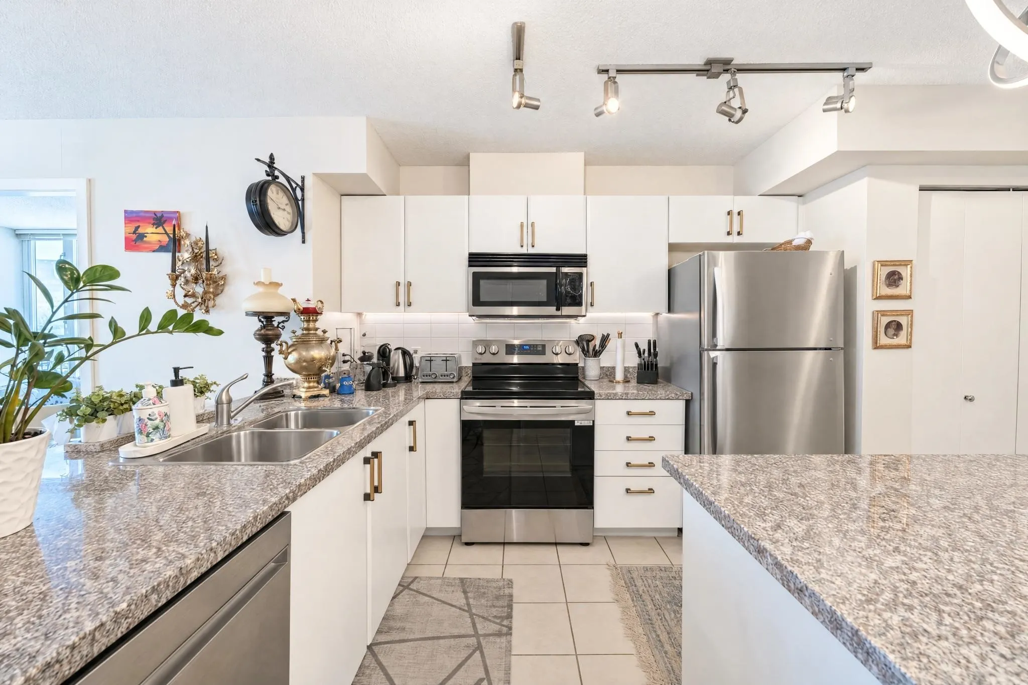 1178 Heffley Crescent #3701