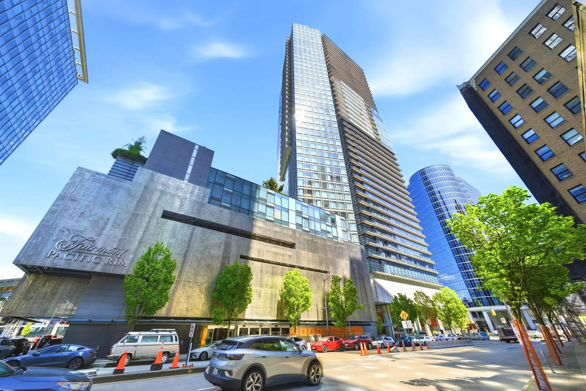 1011 W Cordova Street #2301