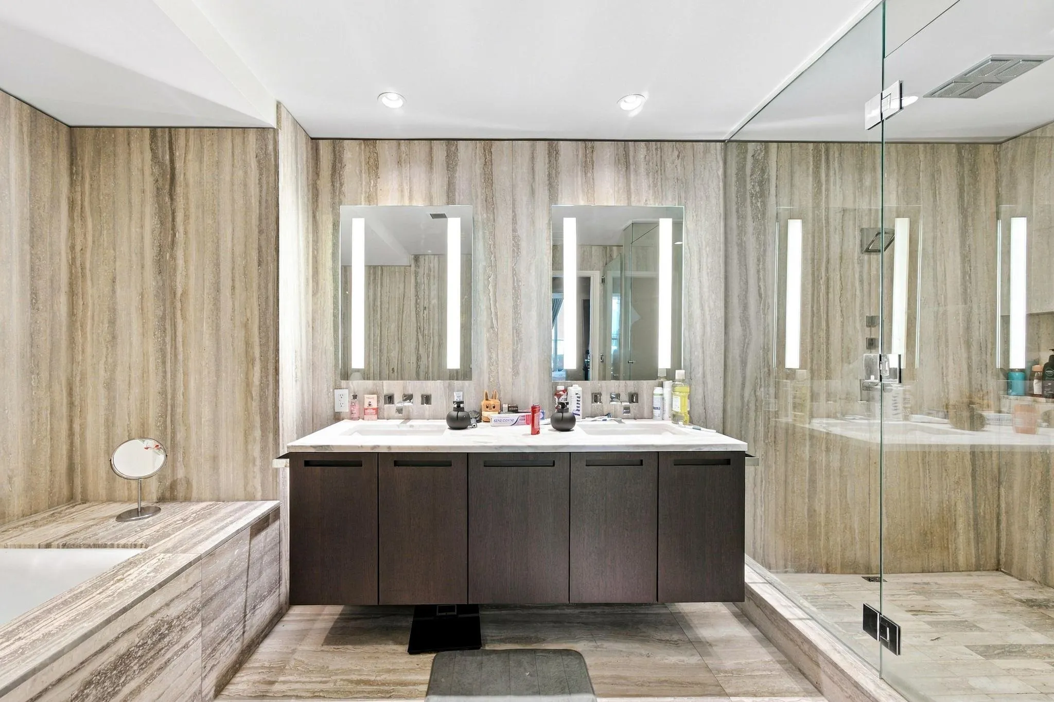 1011 W Cordova Street #2301
