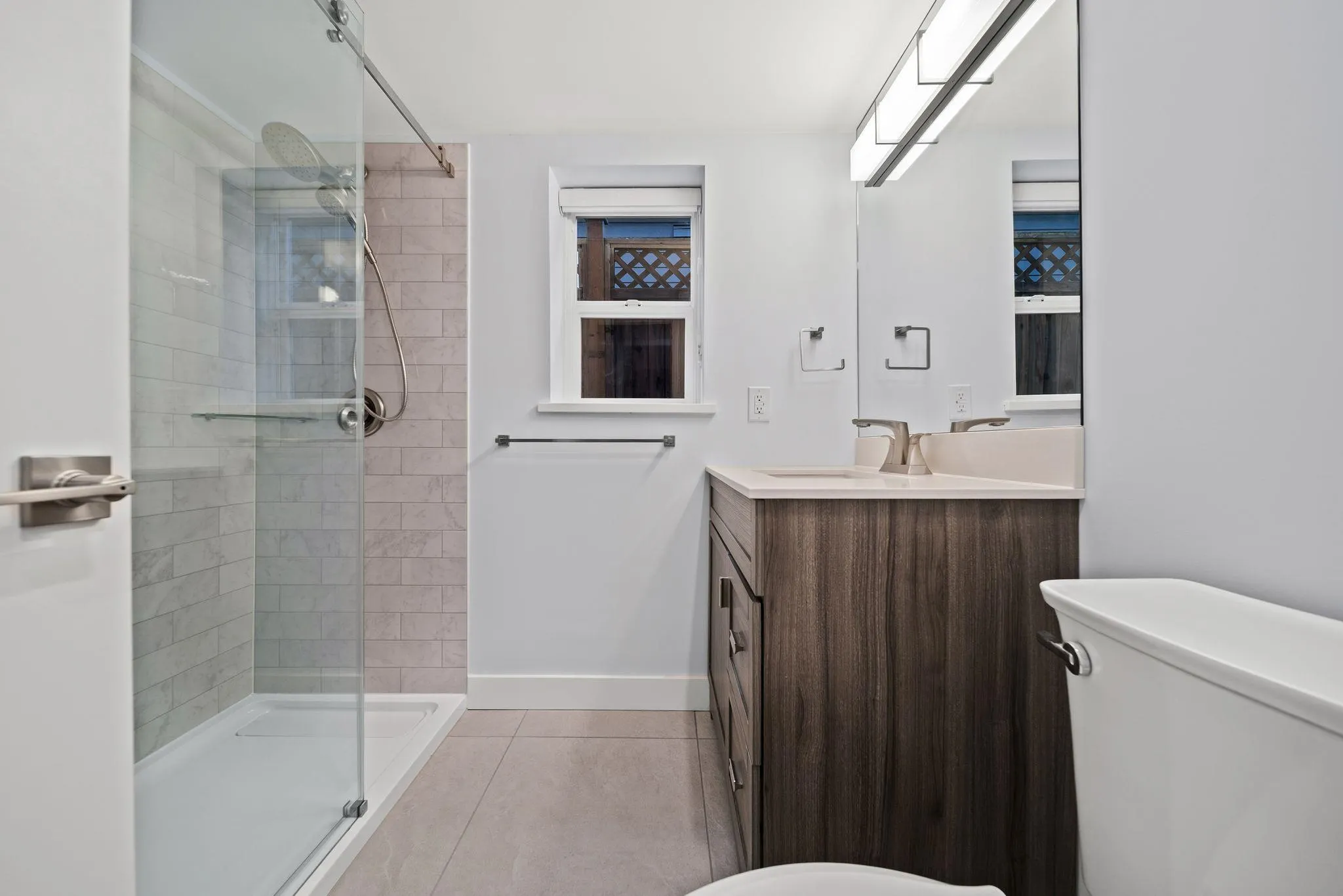 338 W 21st Street