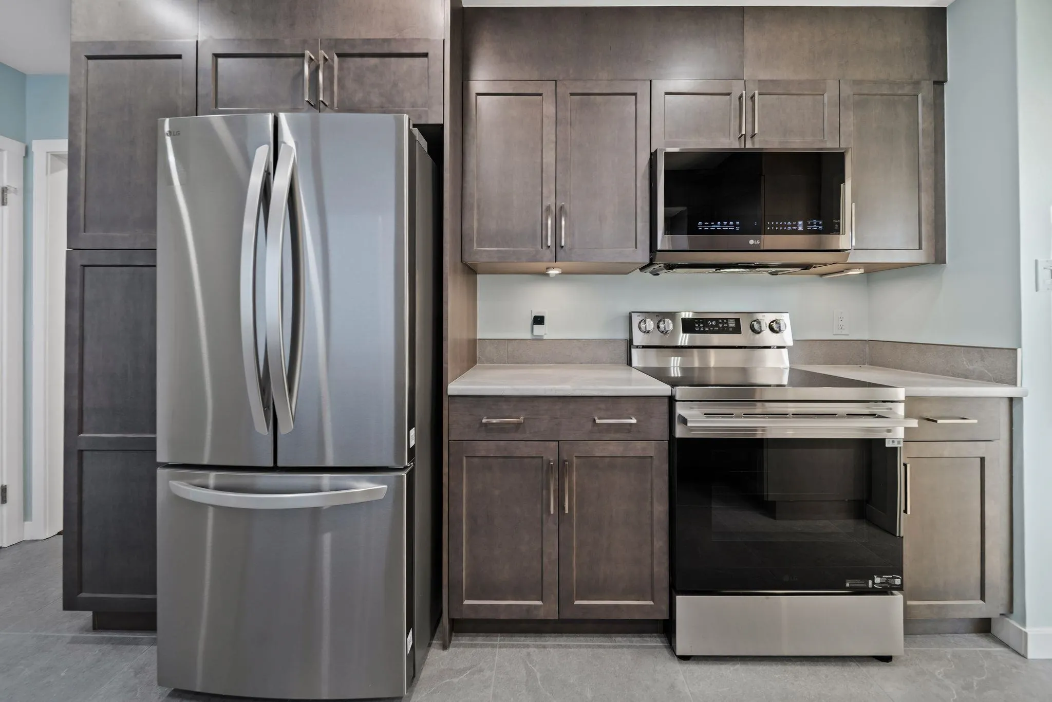 338 W 21st Street
