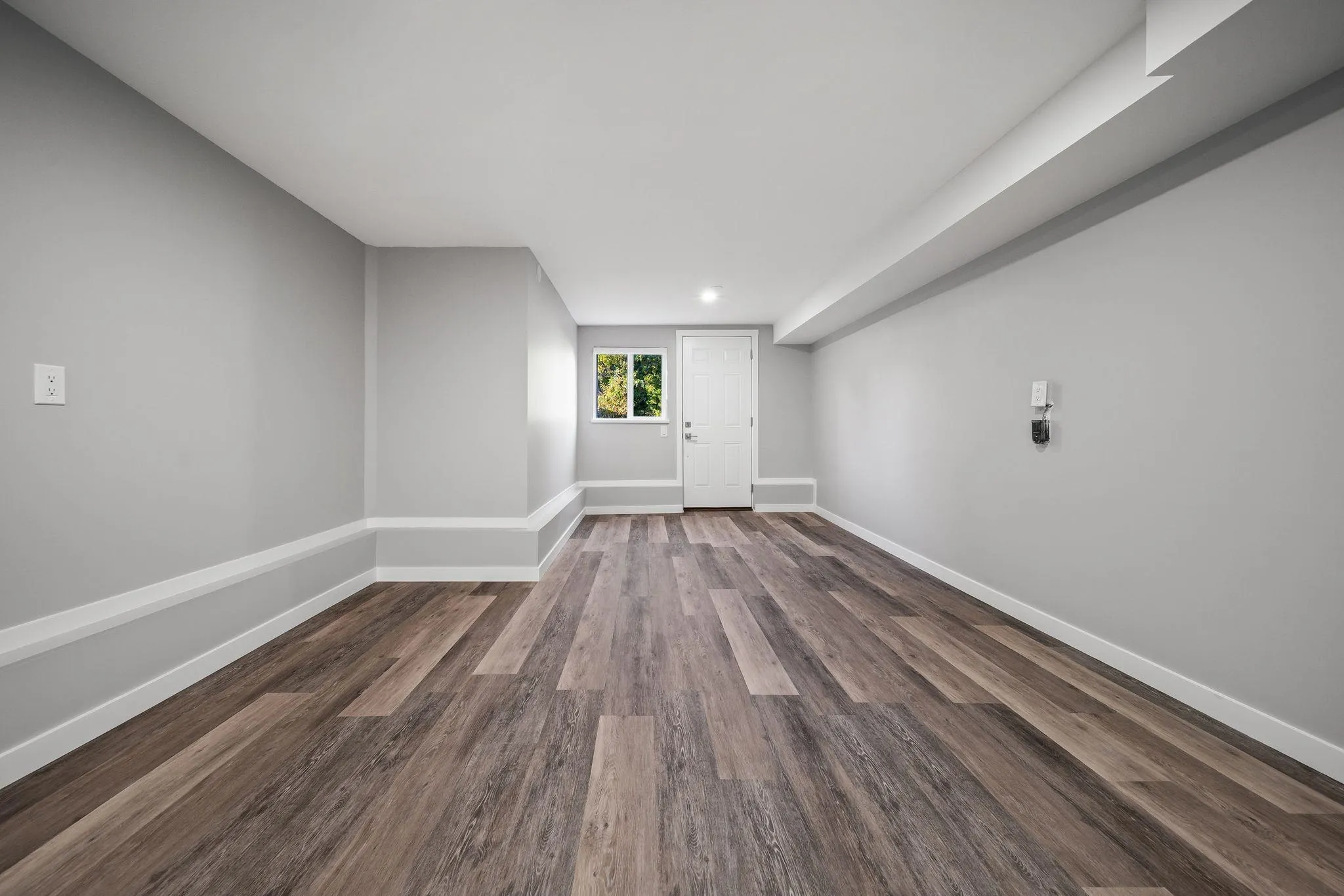 338 W 21st Street