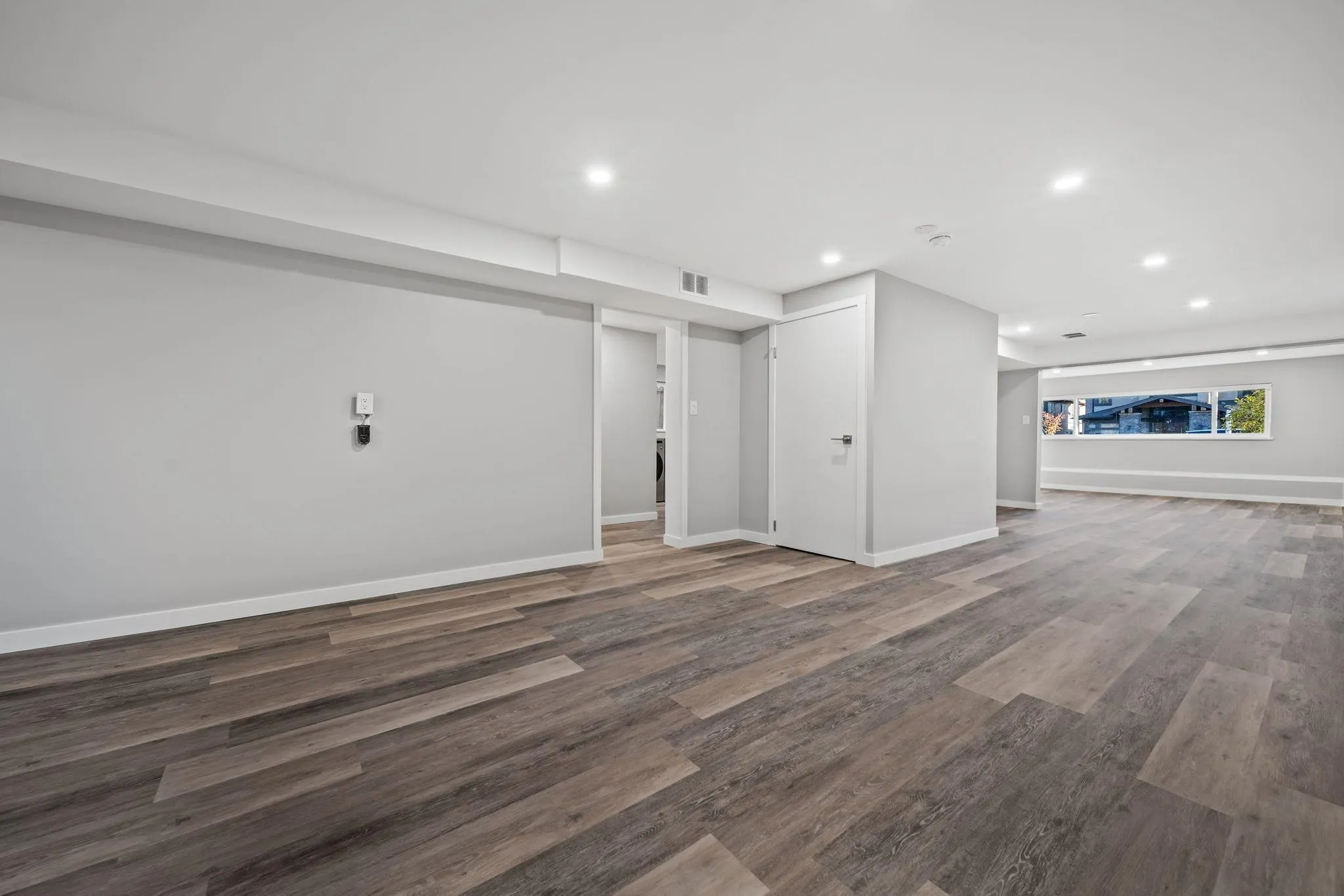 338 W 21st Street