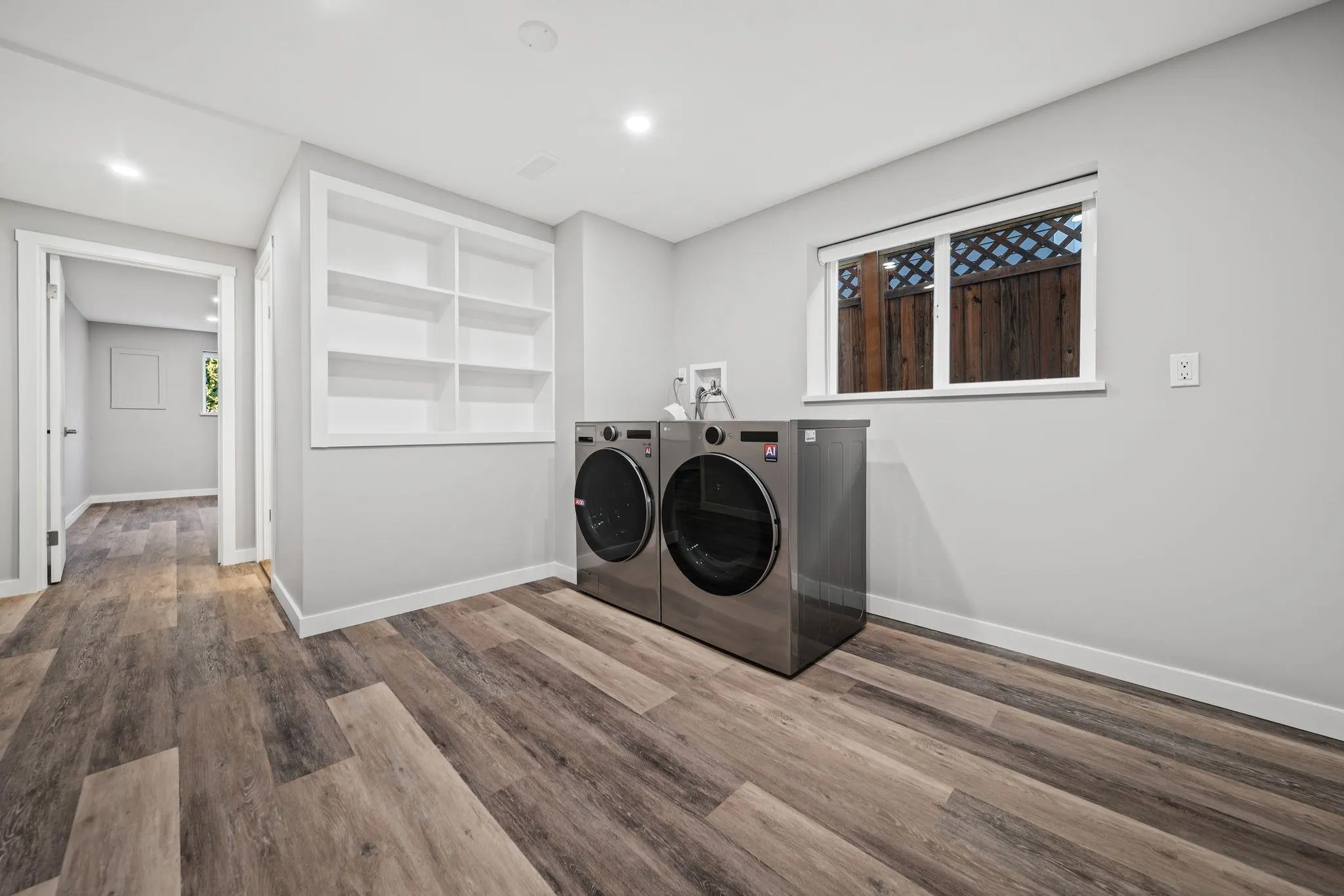 338 W 21st Street