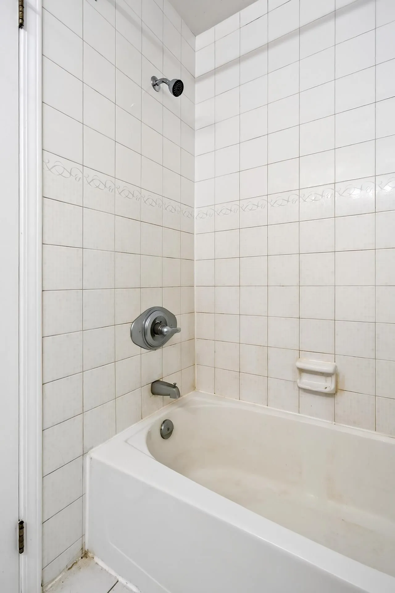 7560 Moffatt Road #104