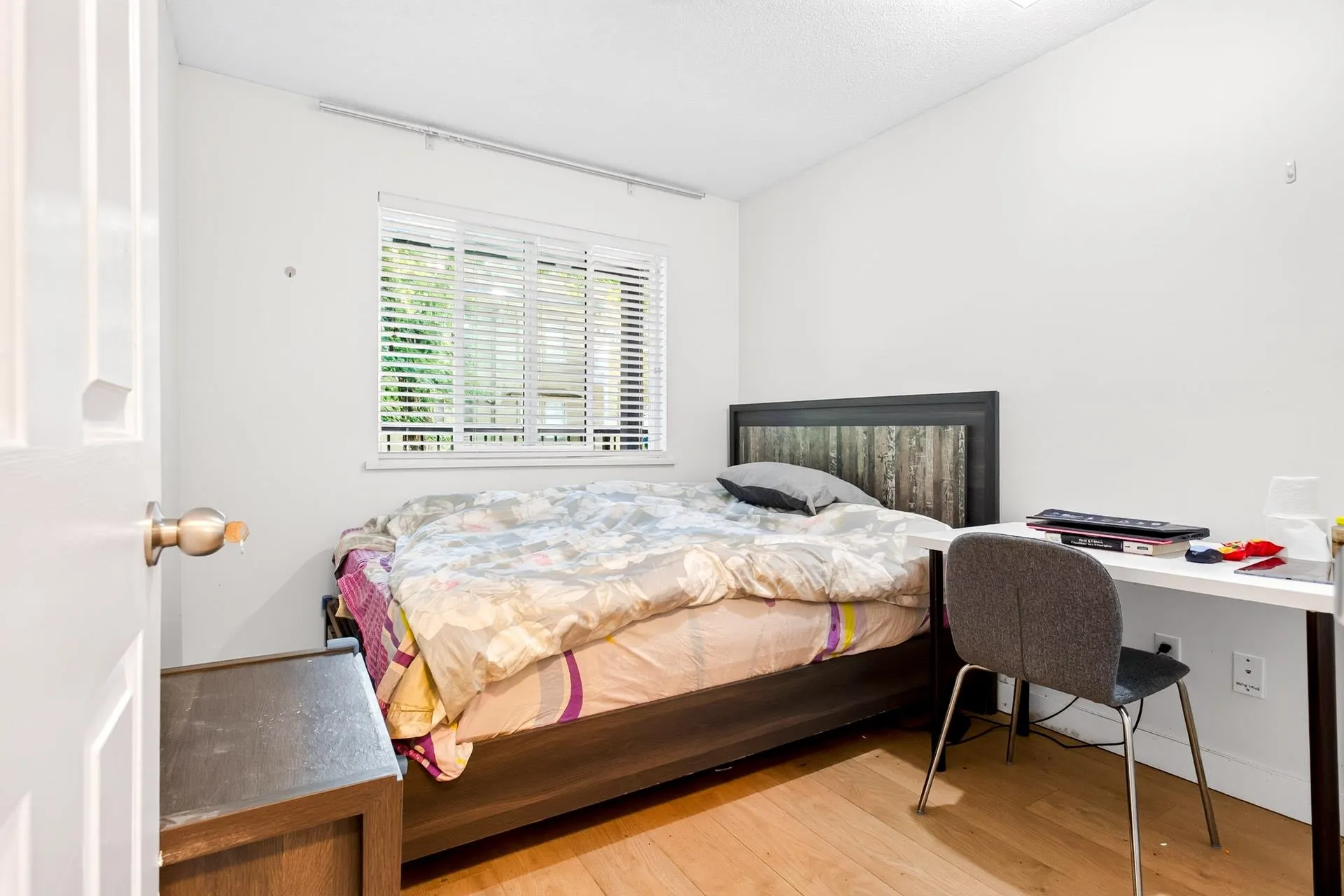 7560 Moffatt Road #104