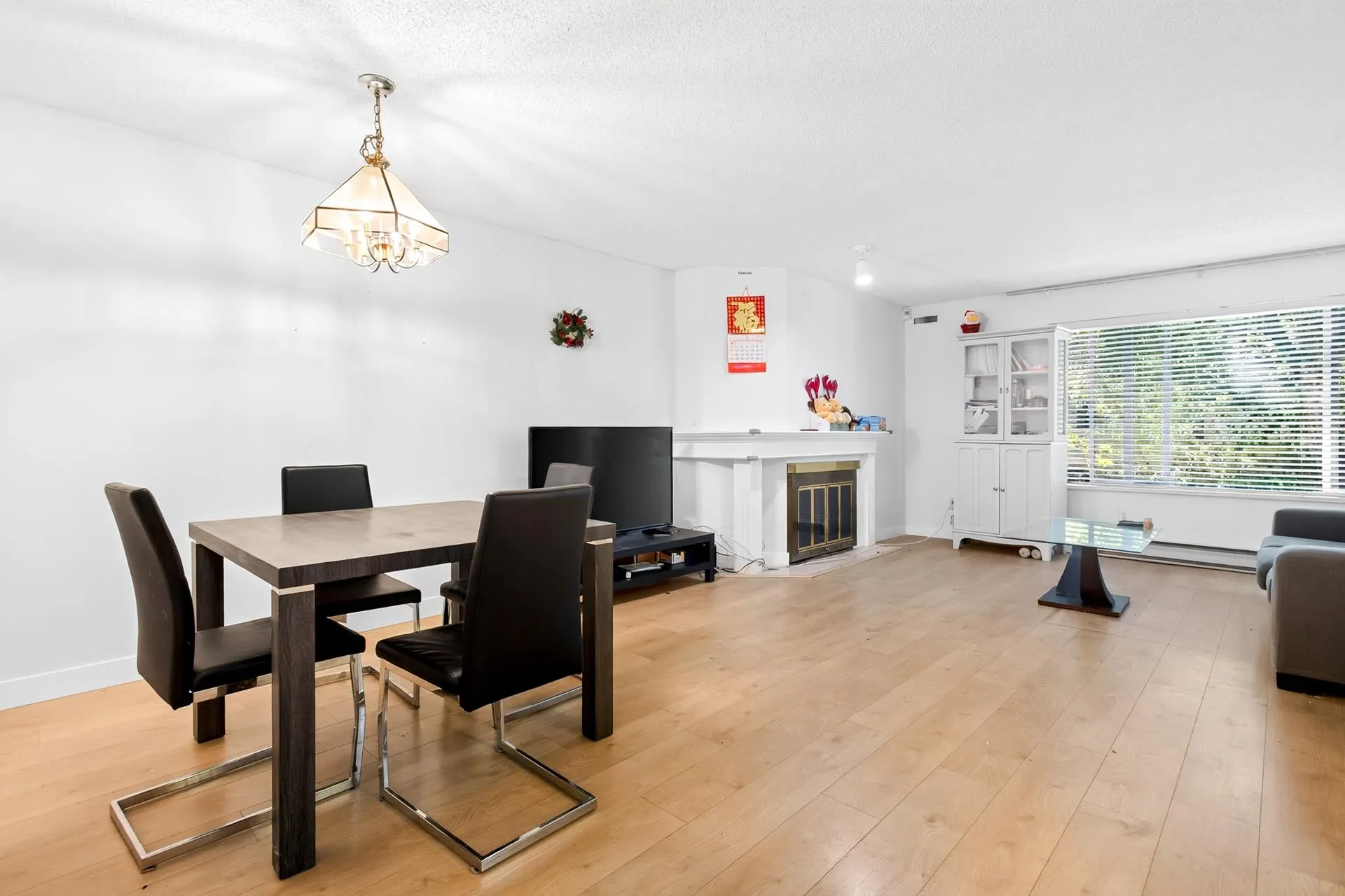 7560 Moffatt Road #104