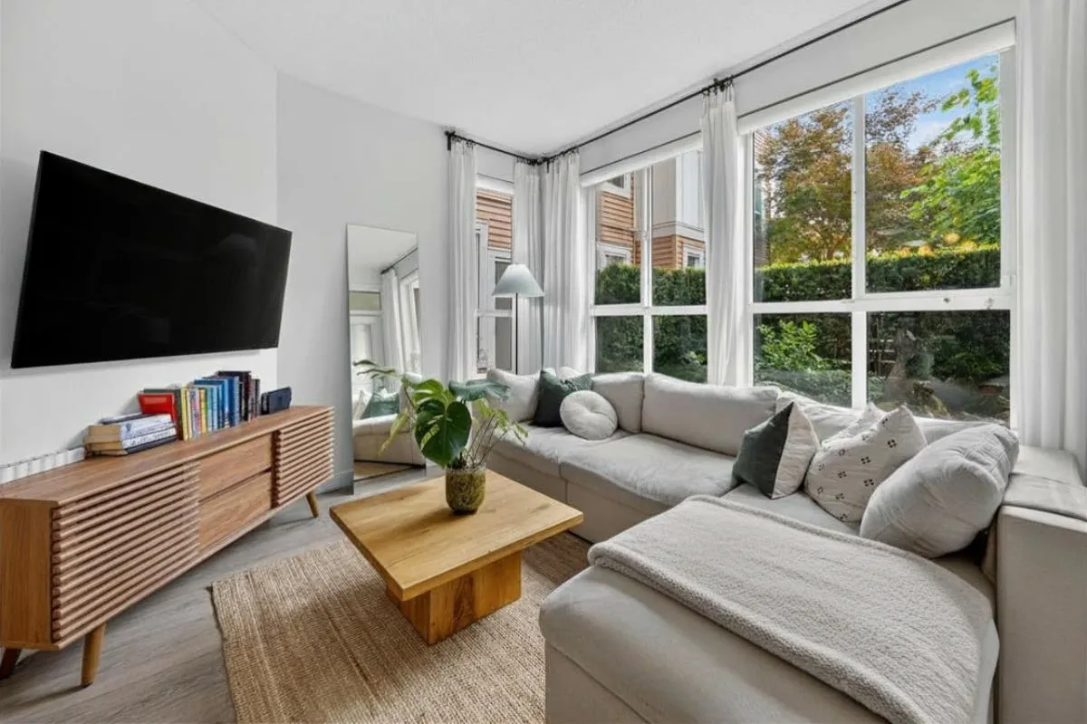 611 Regan Avenue #103