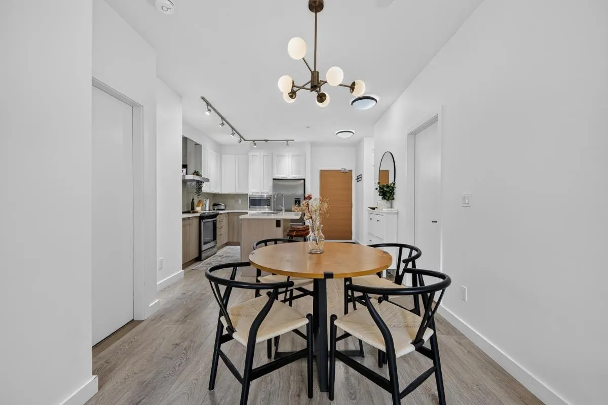 611 Regan Avenue #103