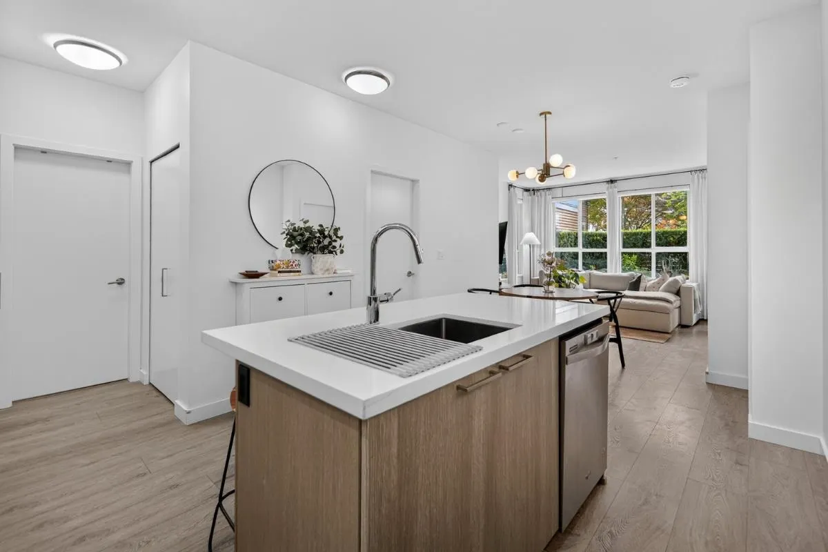 611 Regan Avenue #103