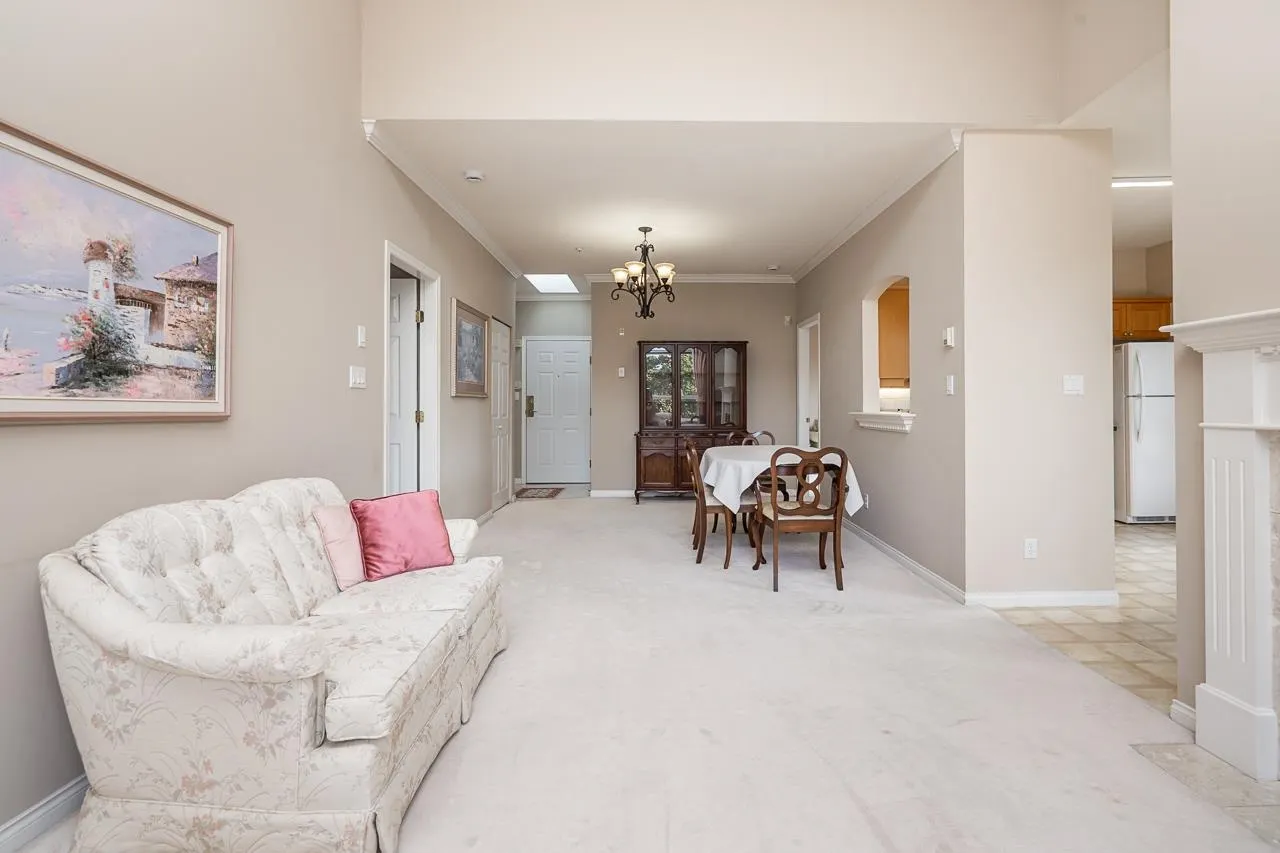 3098 Guildford Way #411