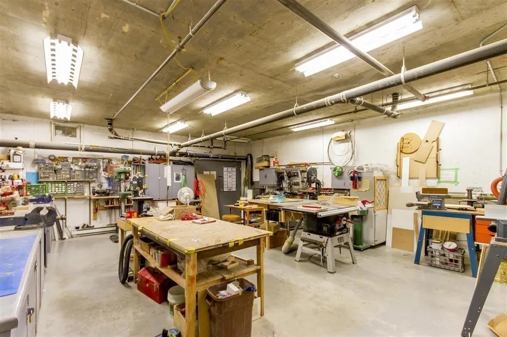 3098 Guildford Way #411