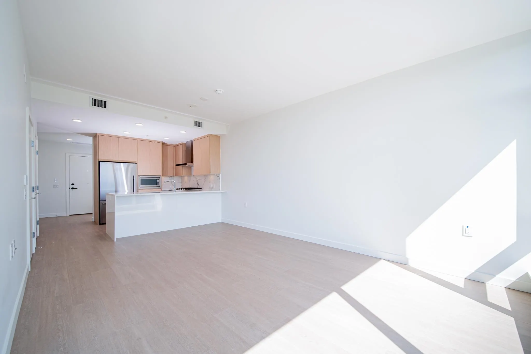 699 Whitting Way #2604