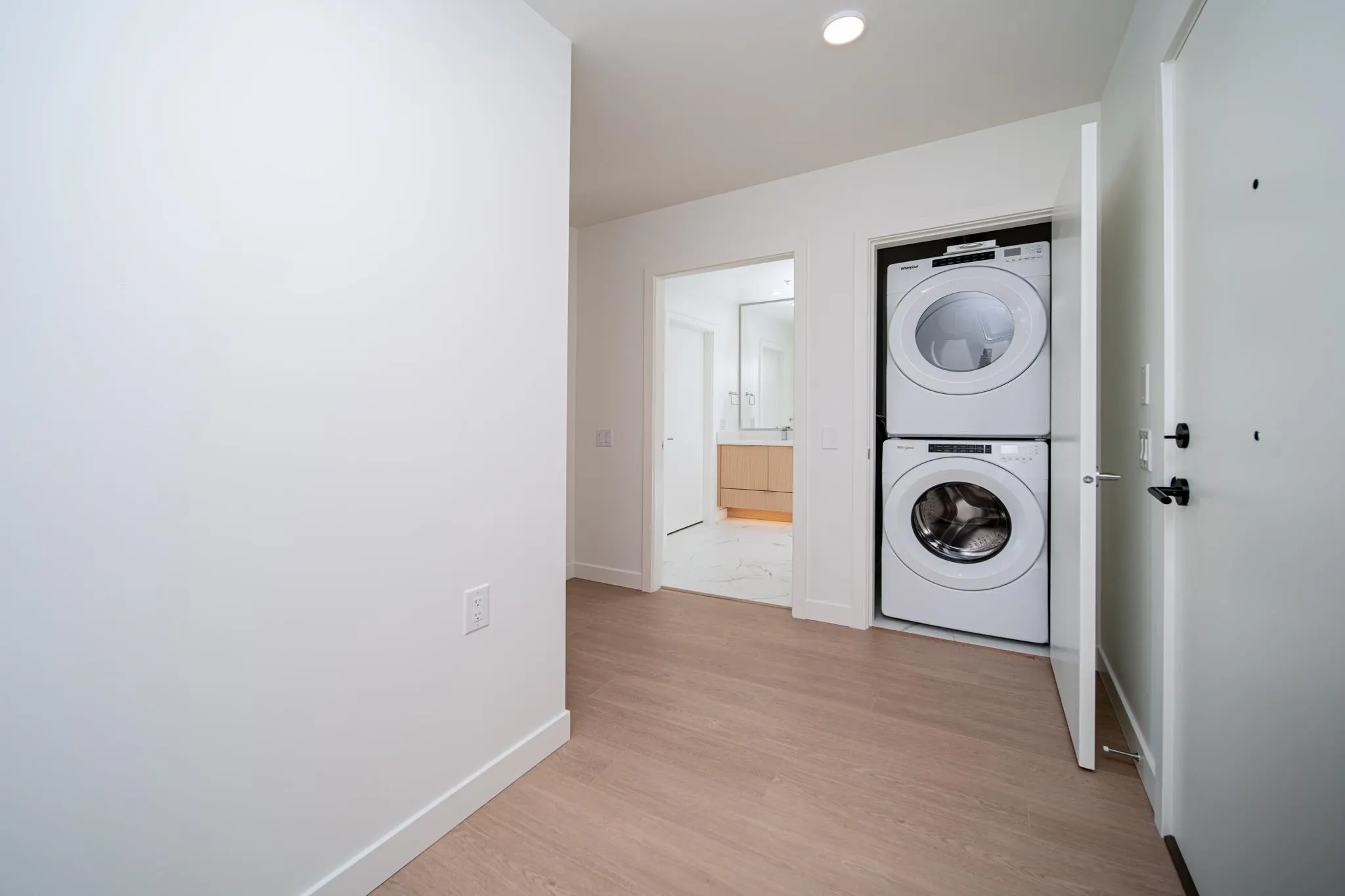 699 Whitting Way #2604