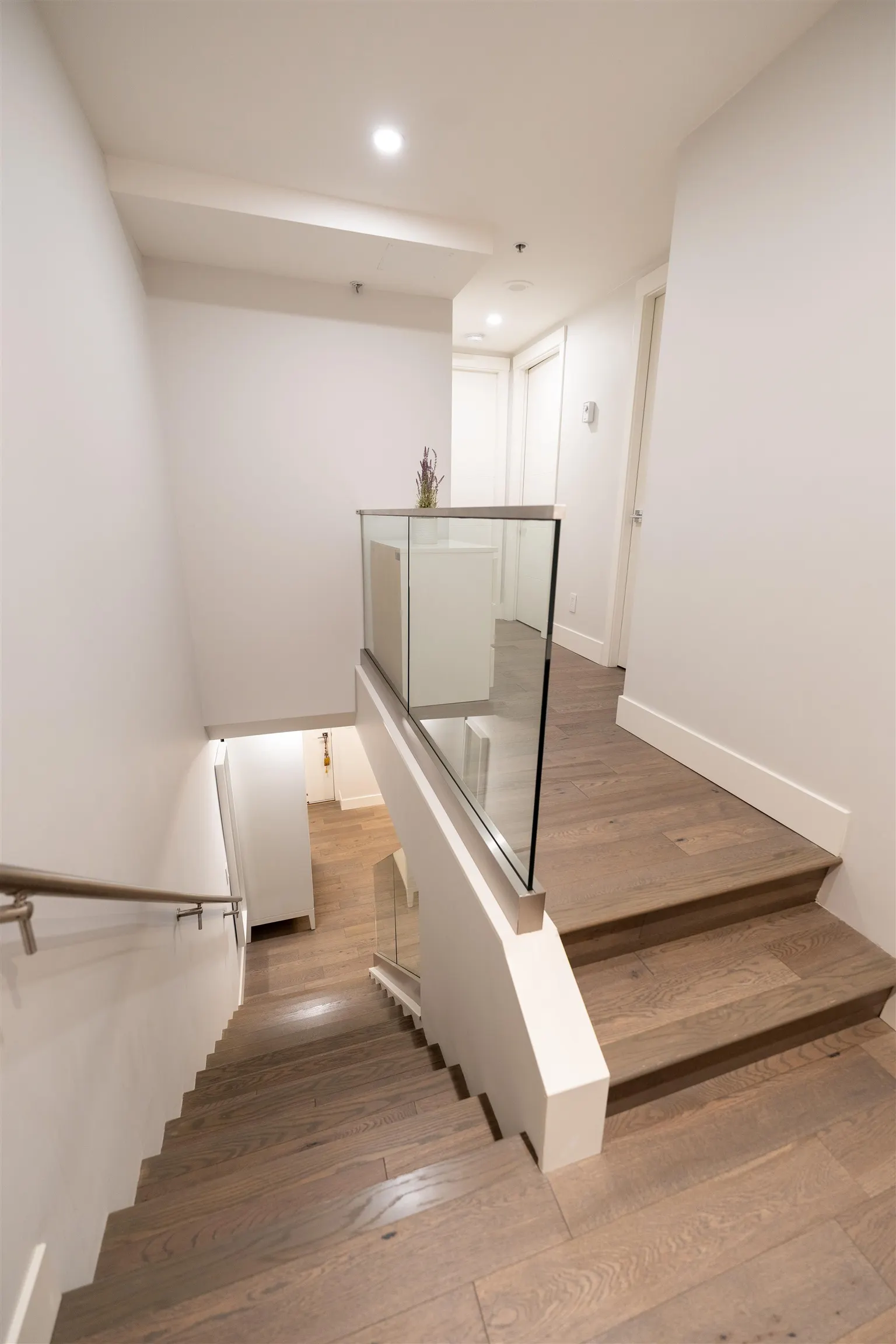 289 Drake Street #201