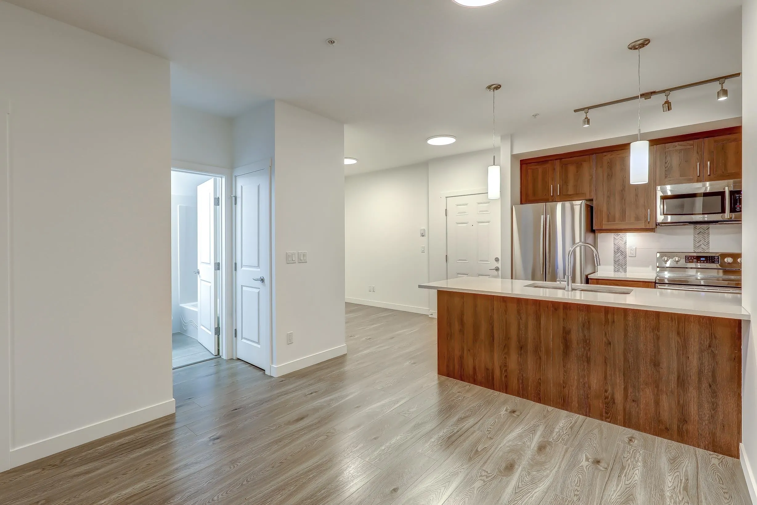20826 72 Avenue #505
