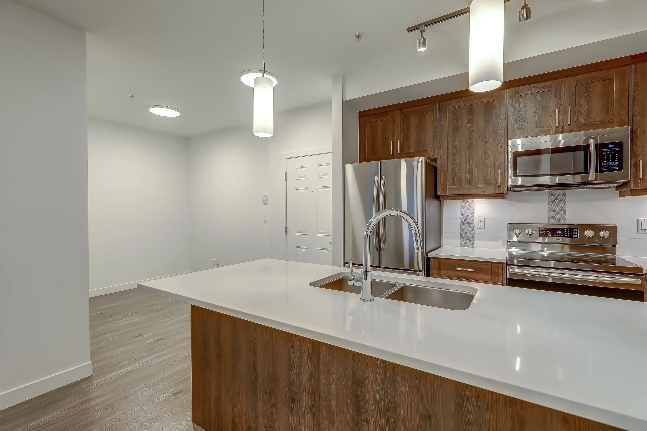20826 72 Avenue #505