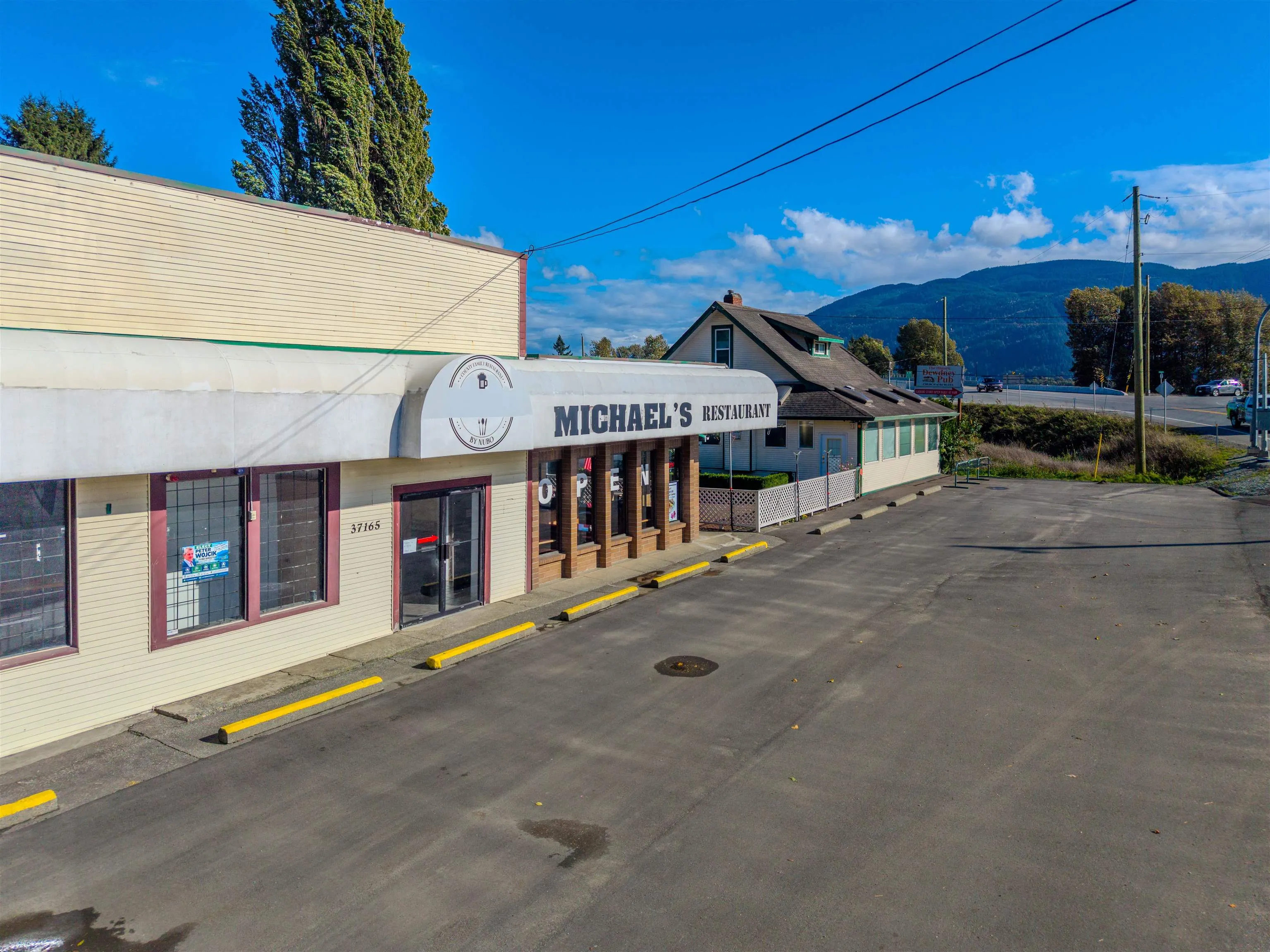 37191 Lougheed Highway