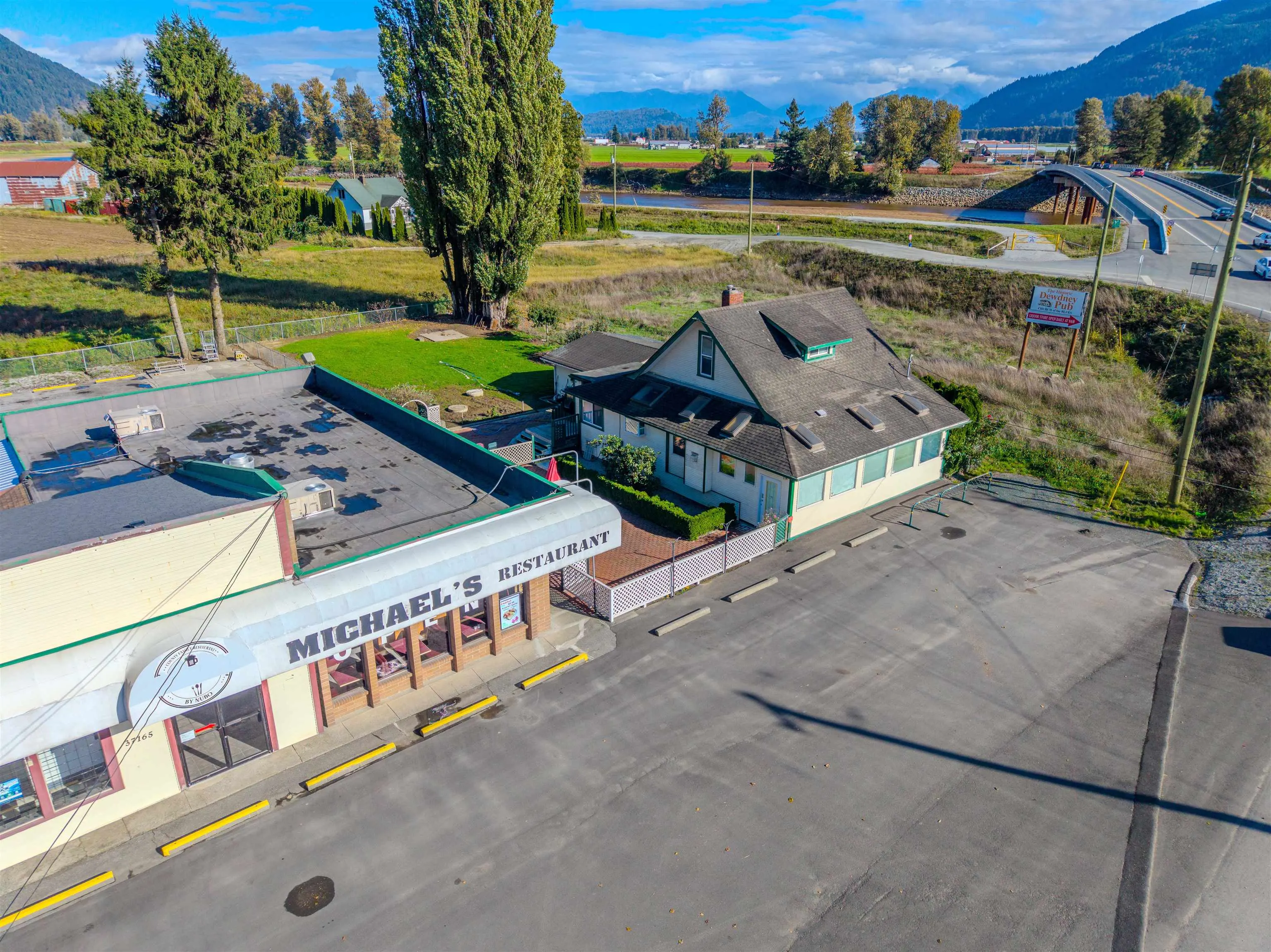 37191 Lougheed Highway