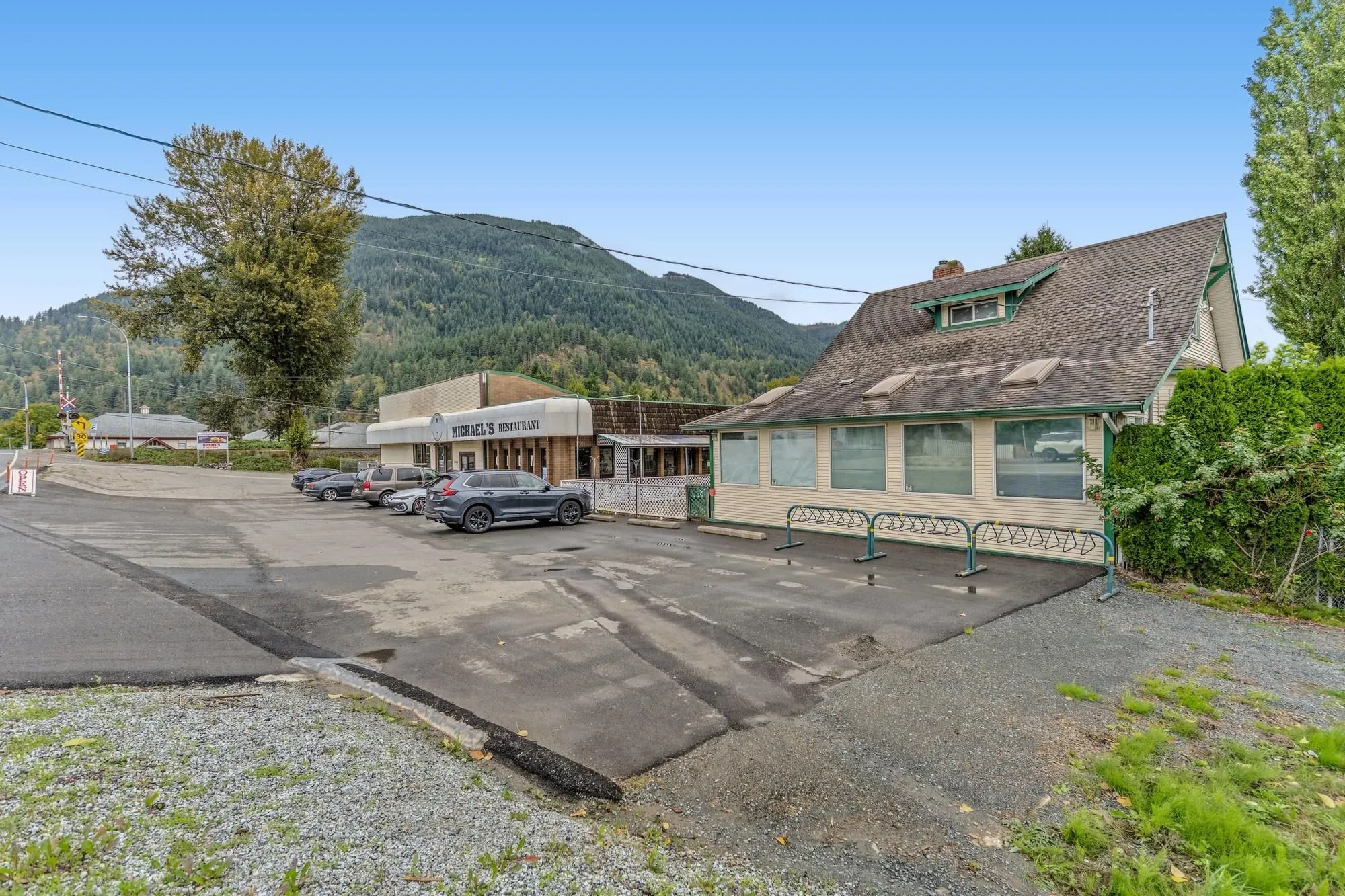 37191 Lougheed Highway
