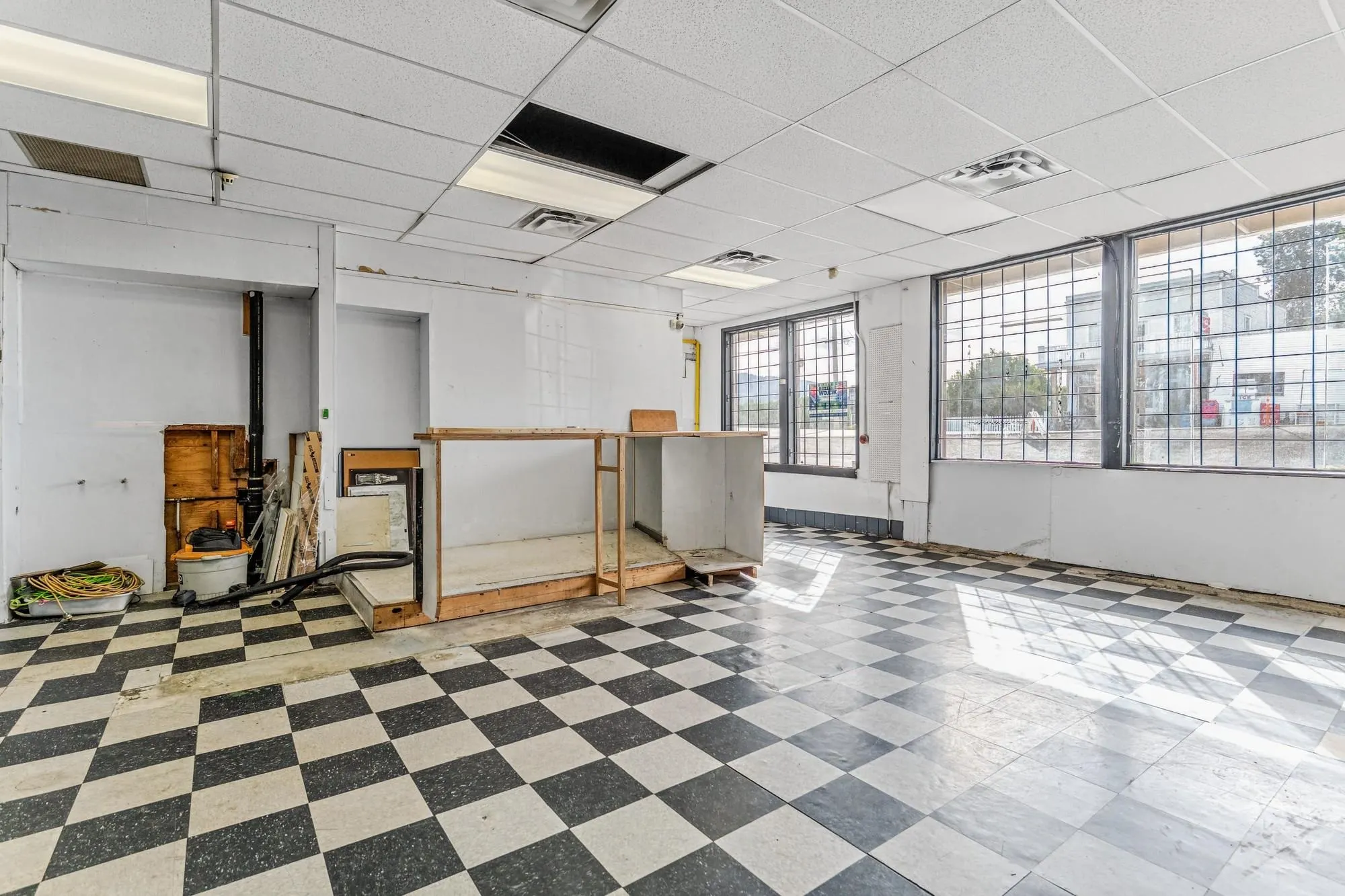 37191 Lougheed Highway