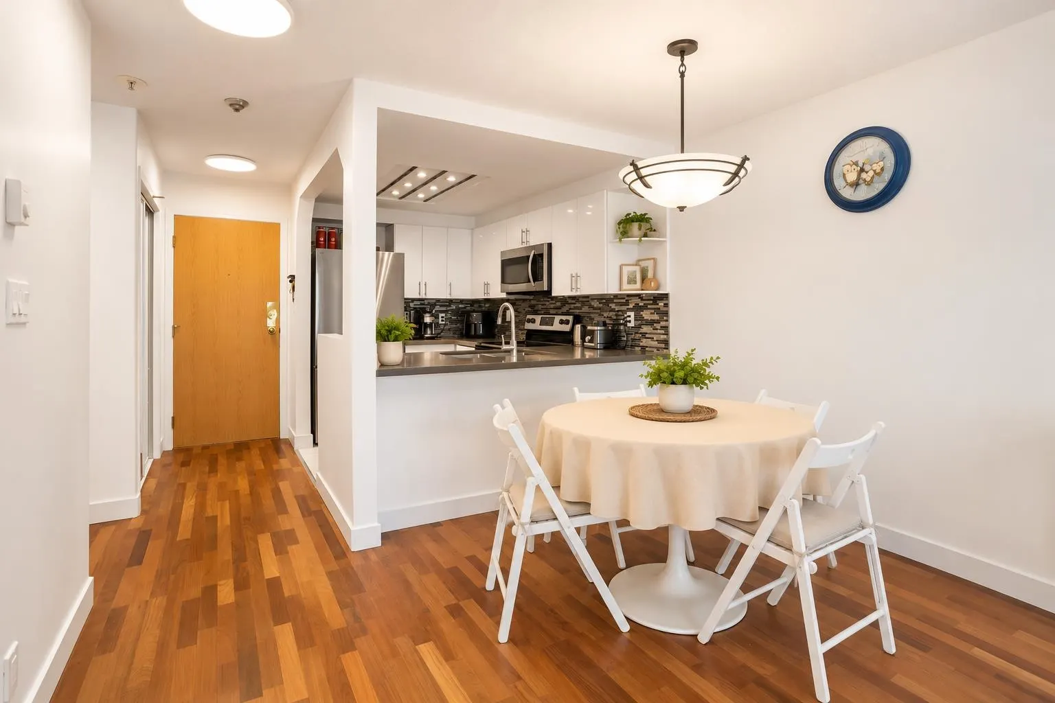 1650 Grant Avenue #206