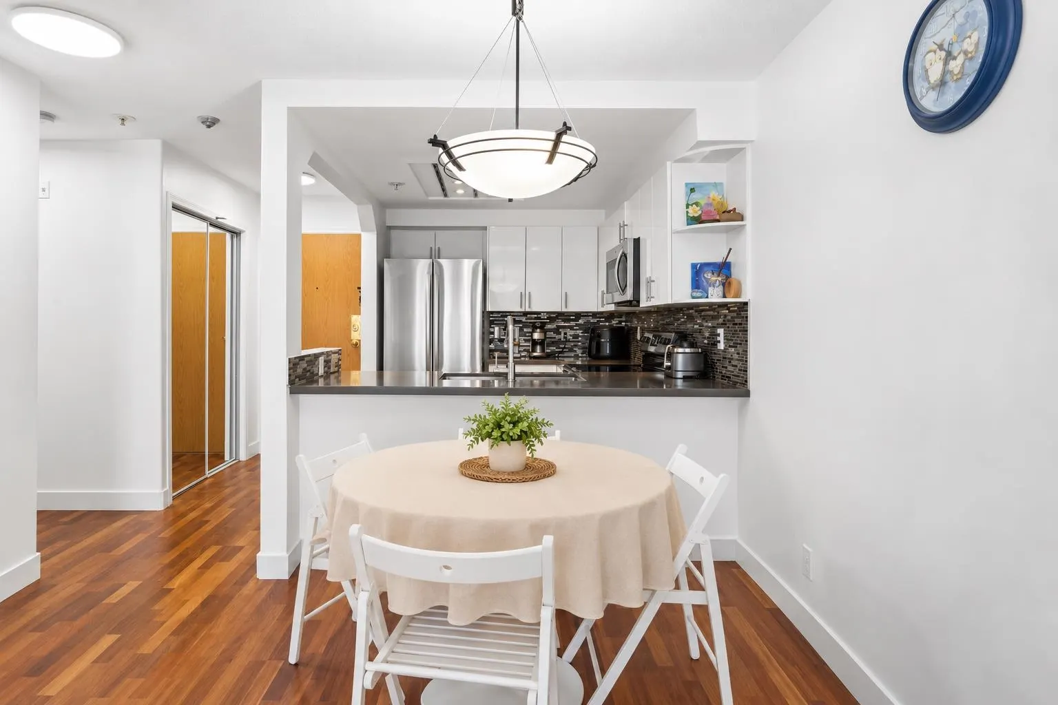 1650 Grant Avenue #206