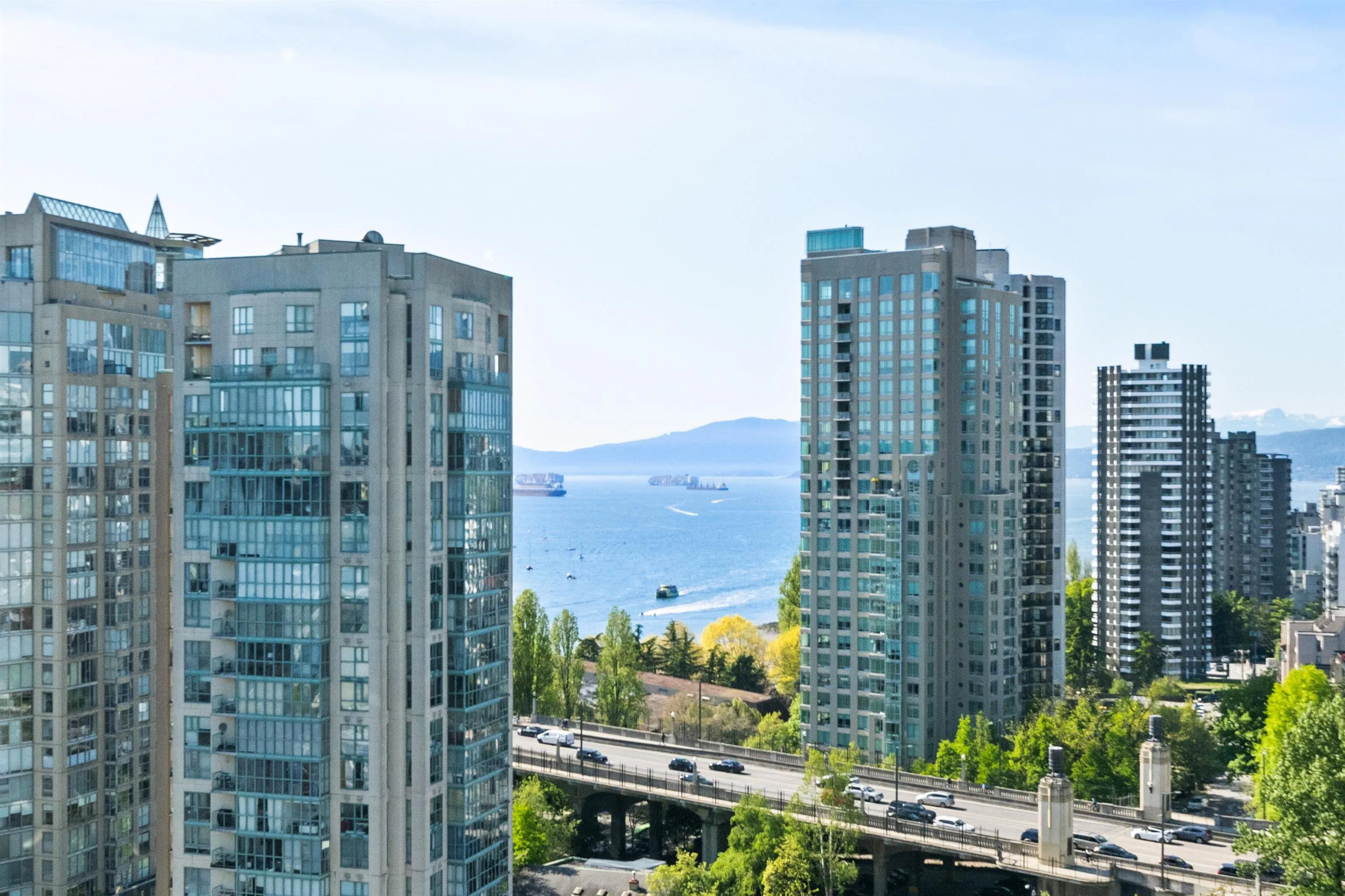 1455 Howe Street #1701