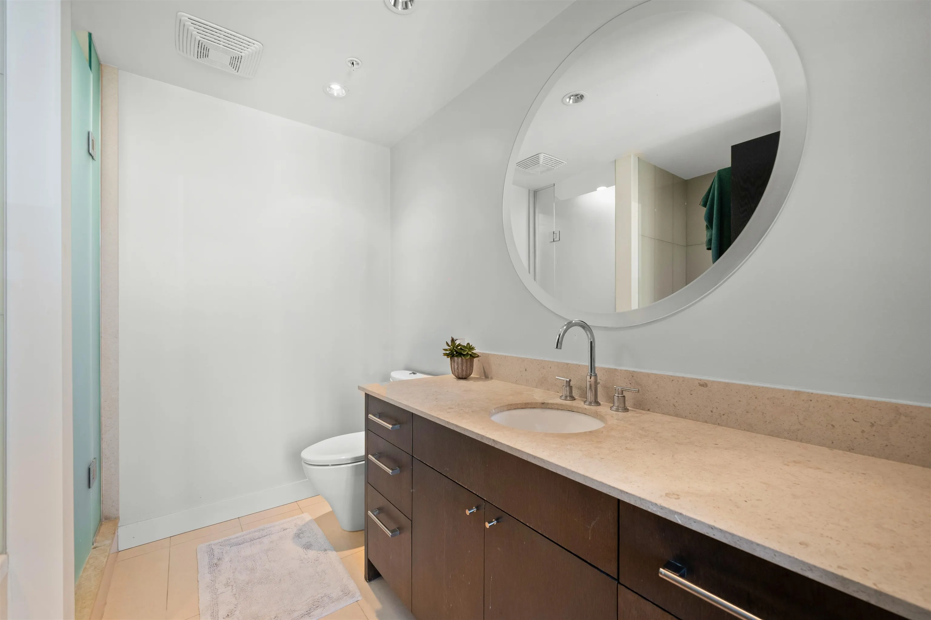 1455 Howe Street #1701