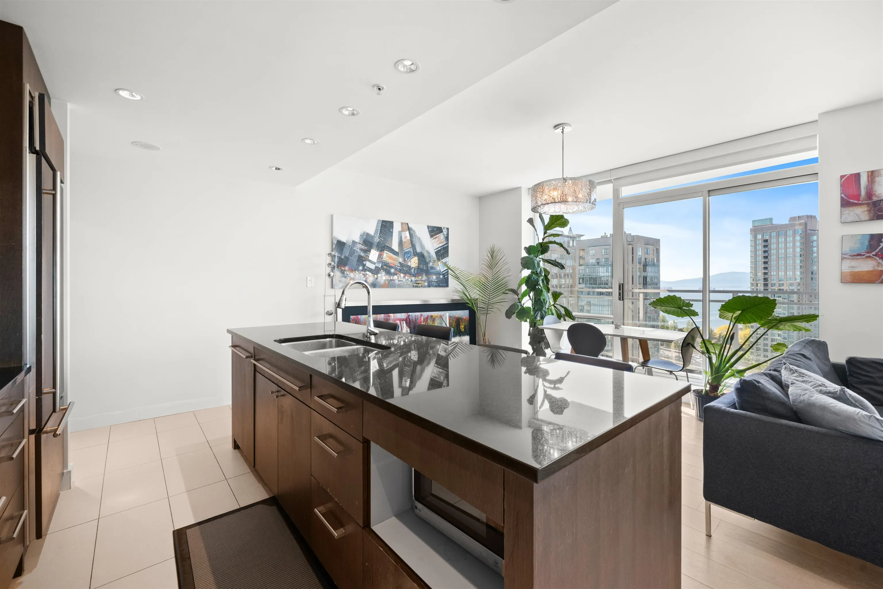1455 Howe Street #1701