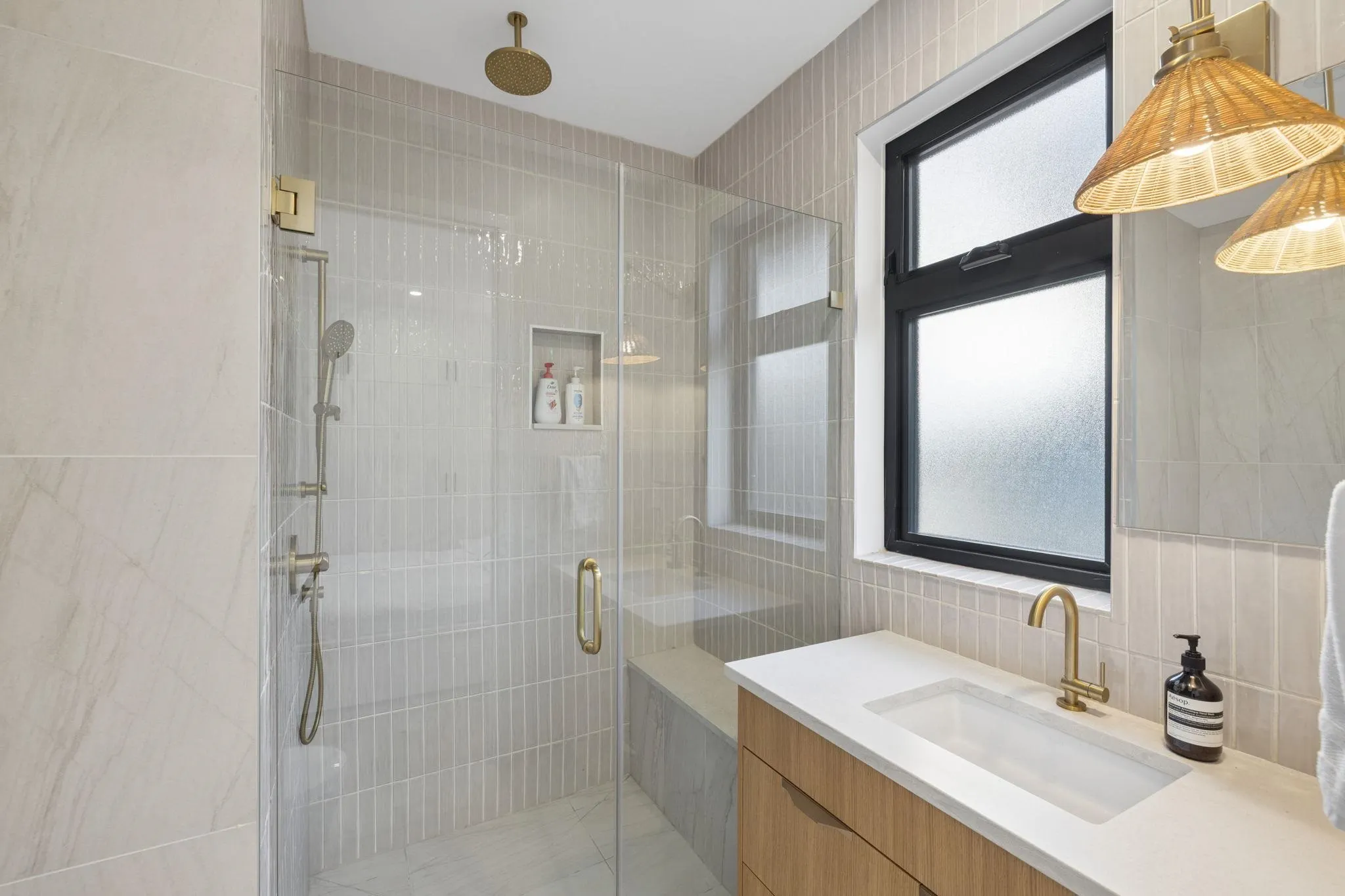 366 W 25th Street